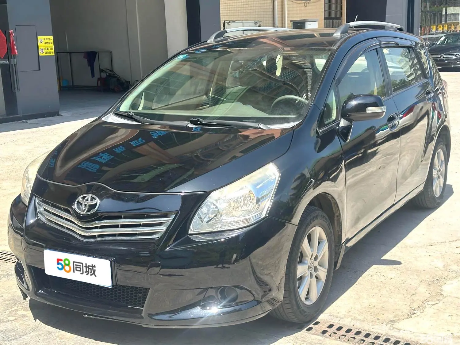 Toyota Verso 2011 car image #2