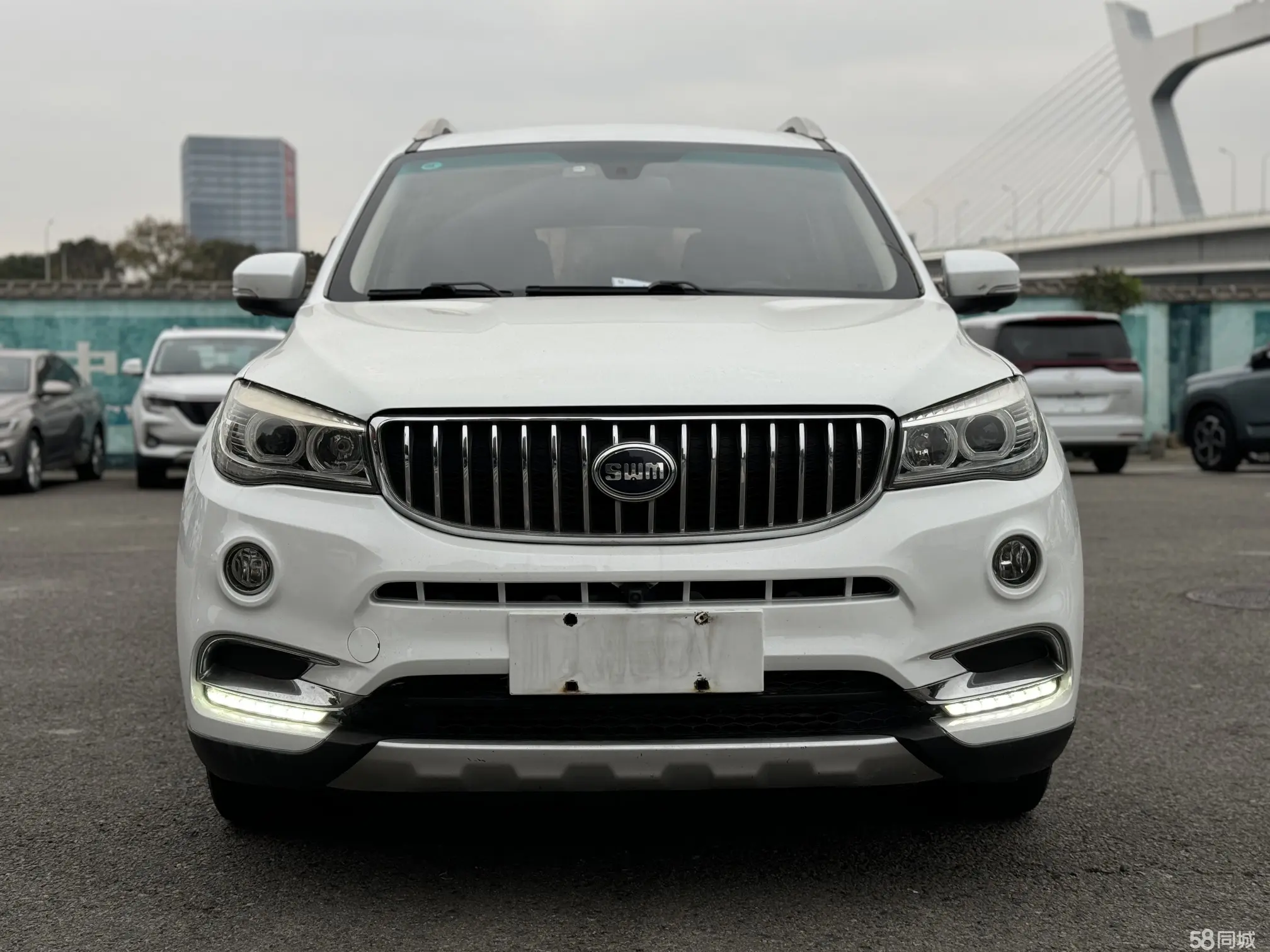 SWM斯威汽车 SWM斯威X7 2018 汽车图片 #2