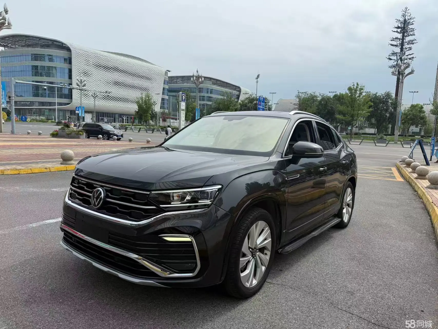 Volkswagen Tayron X 2020 car image #2