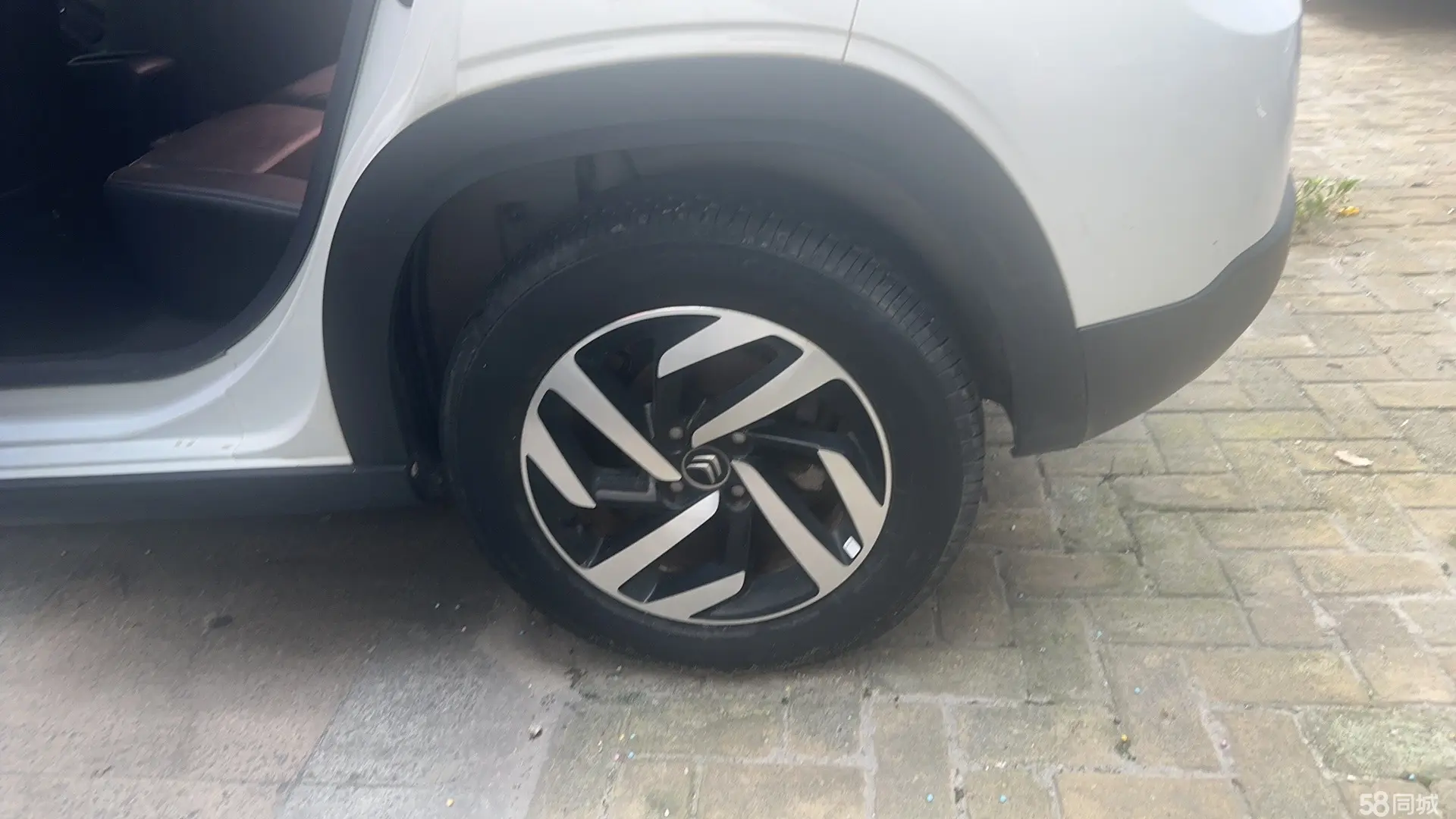 Citroen C3-XR 2018 car image #2