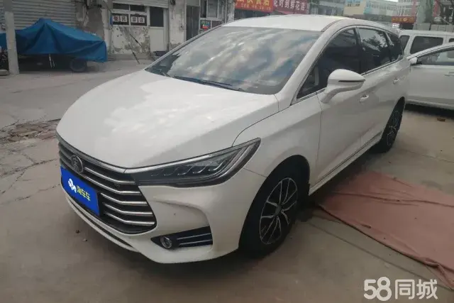 BYD Song MAX 2018 #2 BYD Song MAX 2018 car image #2