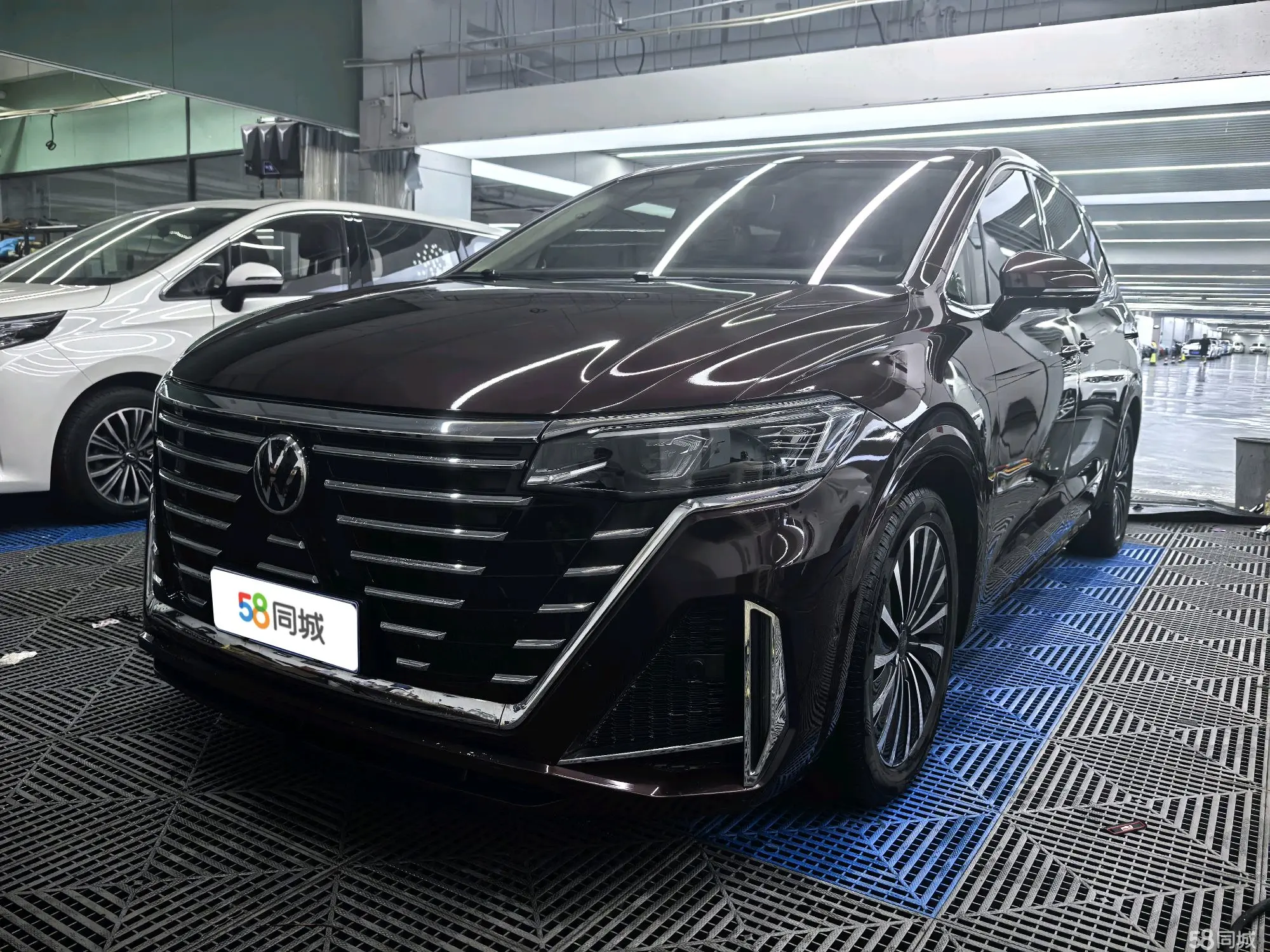 Volkswagen Viloran 2021 immagine di auto #2