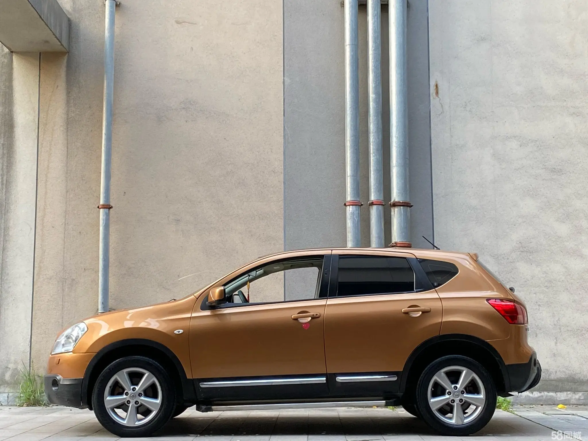 日产 逍客 2010 汽车图片 #2