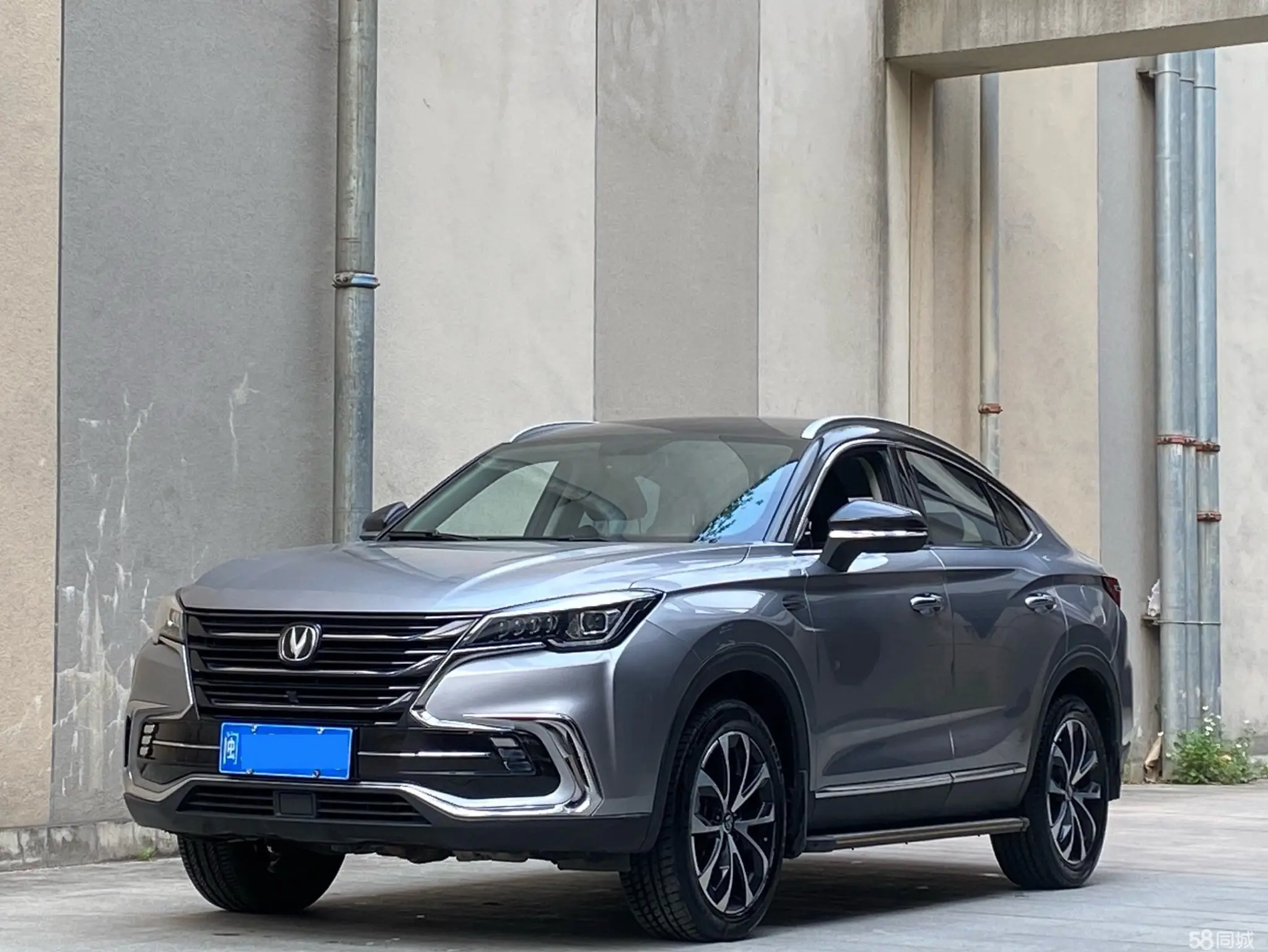 Changan CS85 Coupe 2019 car image #2