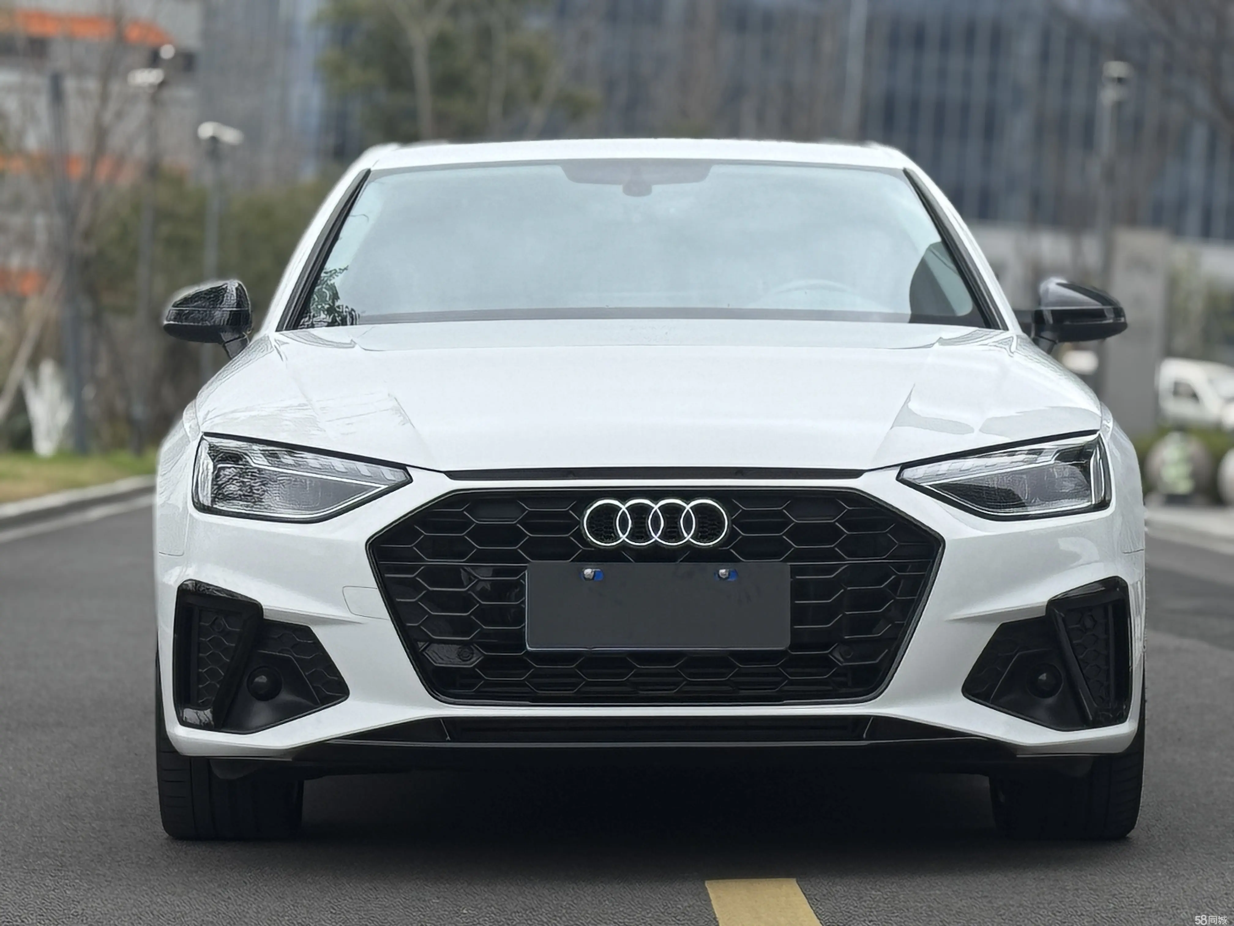 Audi A4L 2022 #2 Audi A4L 2022 car image #2