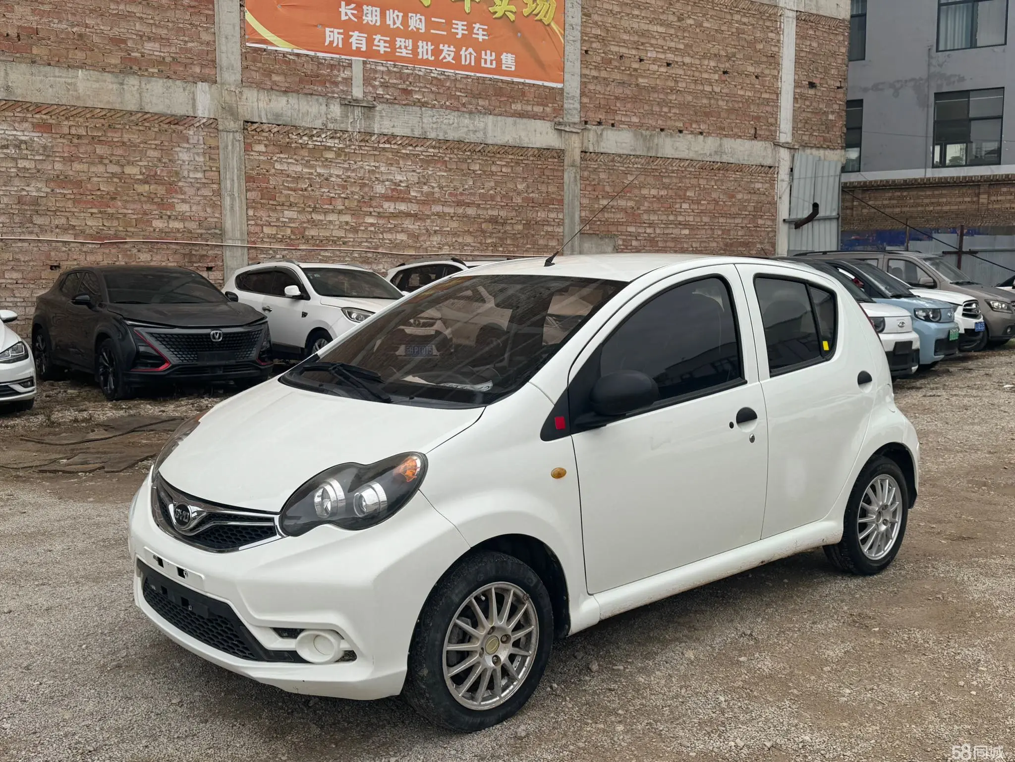 BYD F0 2016 صورة سيارة #2