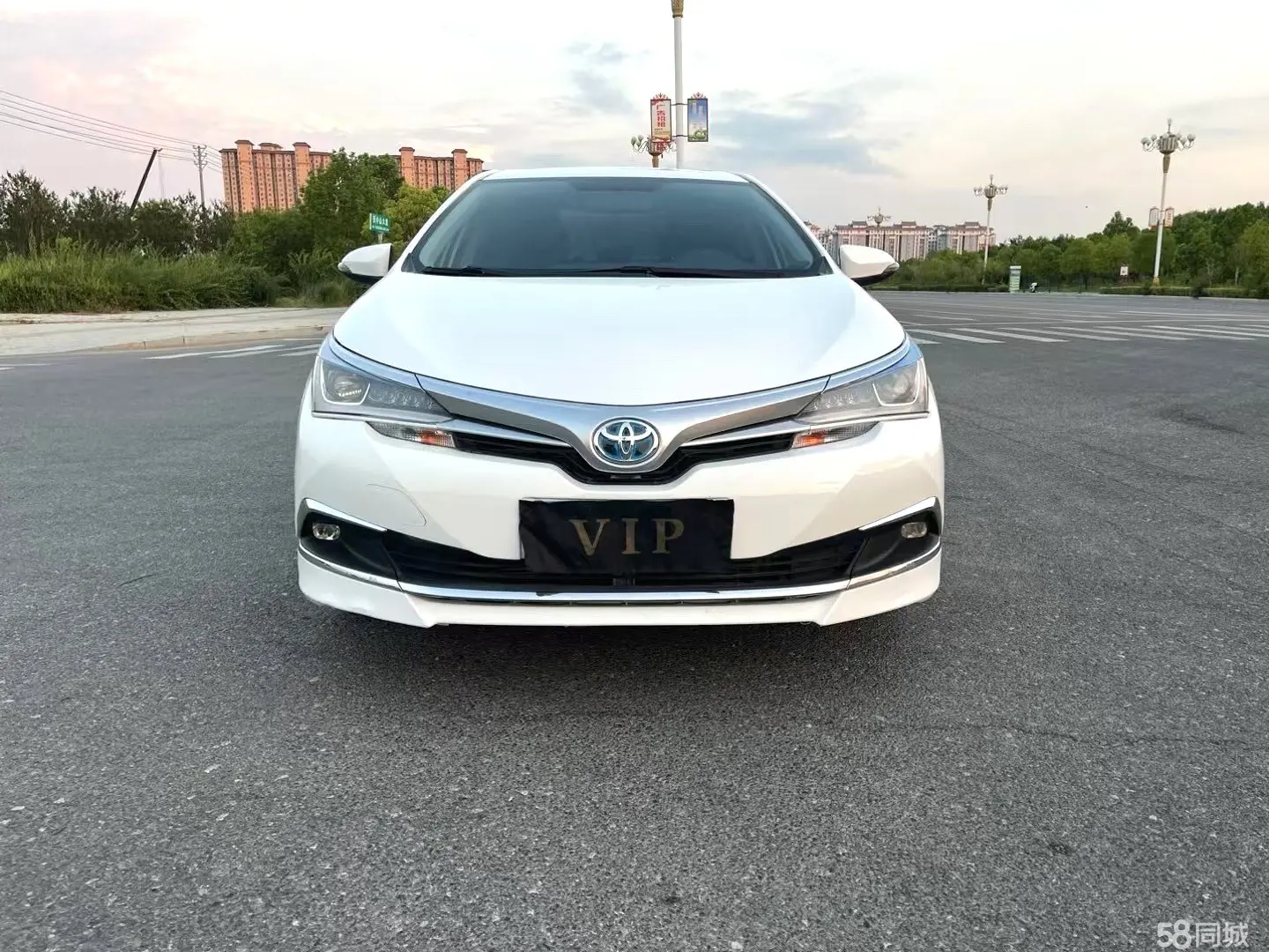 Toyota Corolla 2018 car image #2