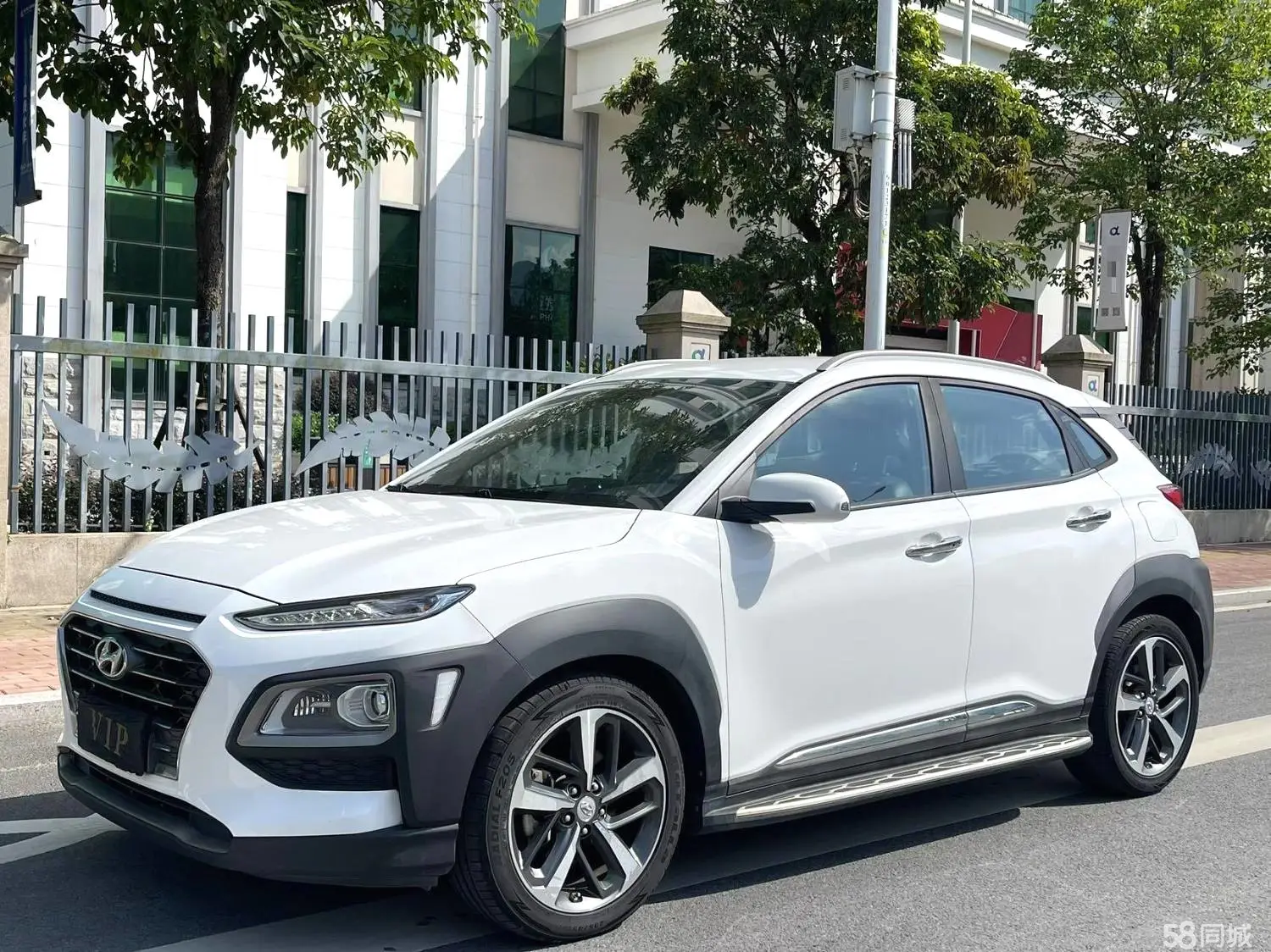 Hyundai ENCINO 2019 car image #2