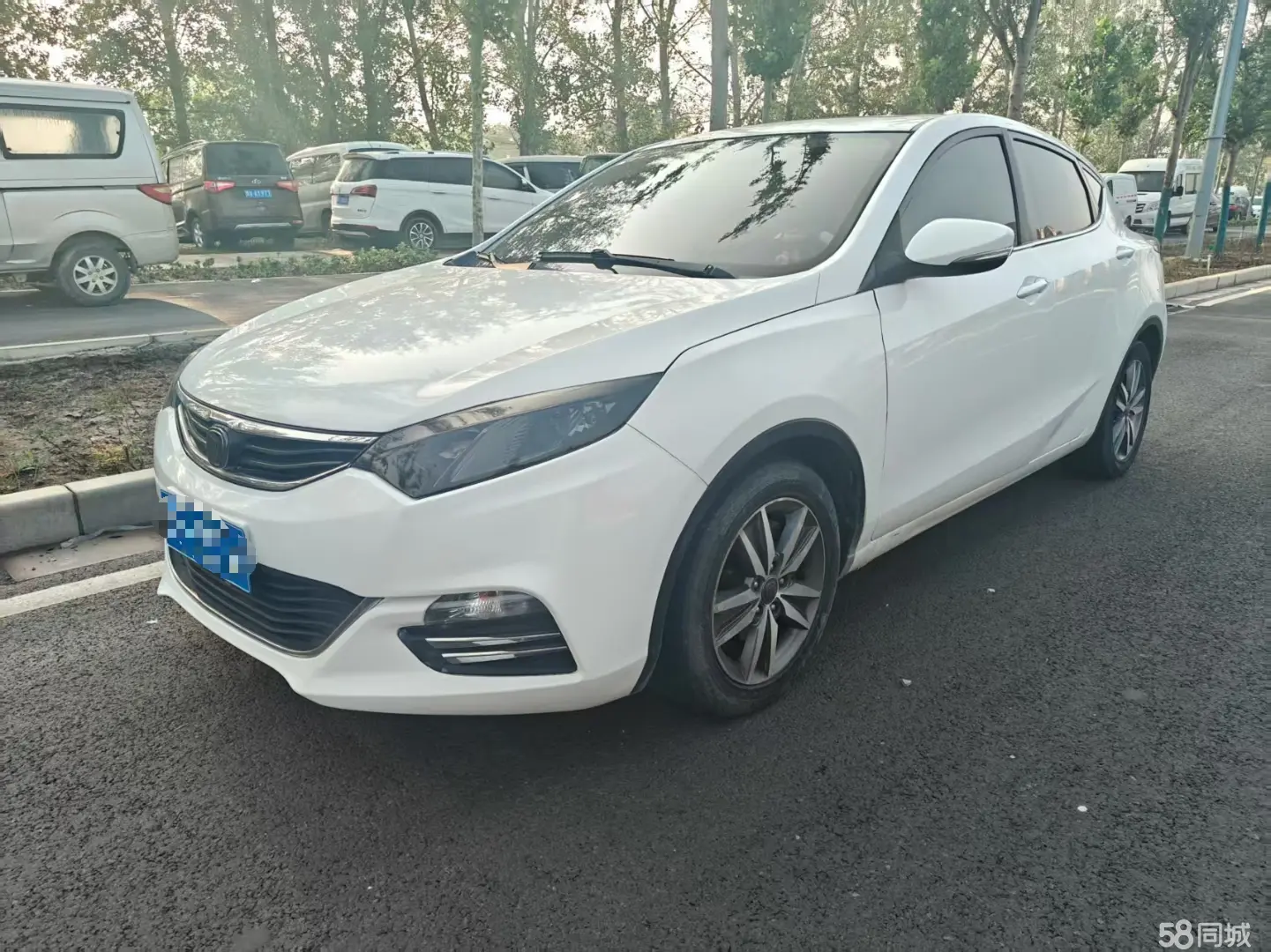 Changan Eado XT 2015 изображение автомобиля #2