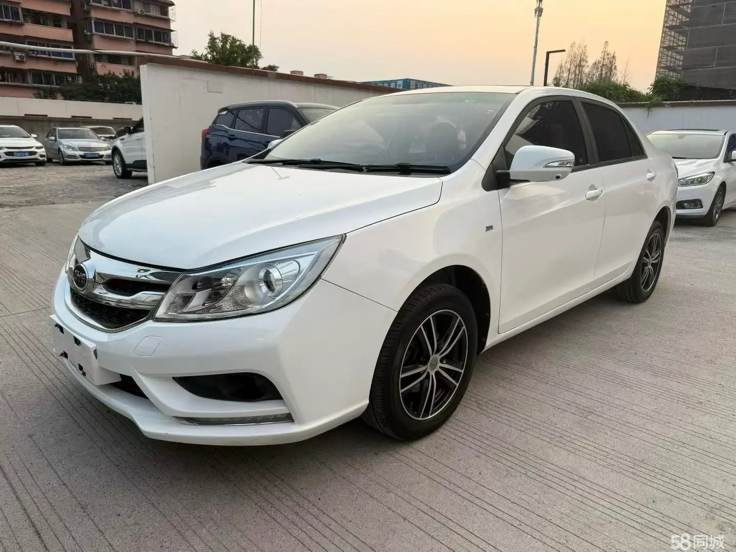BYD SuRui 2018 car image #2