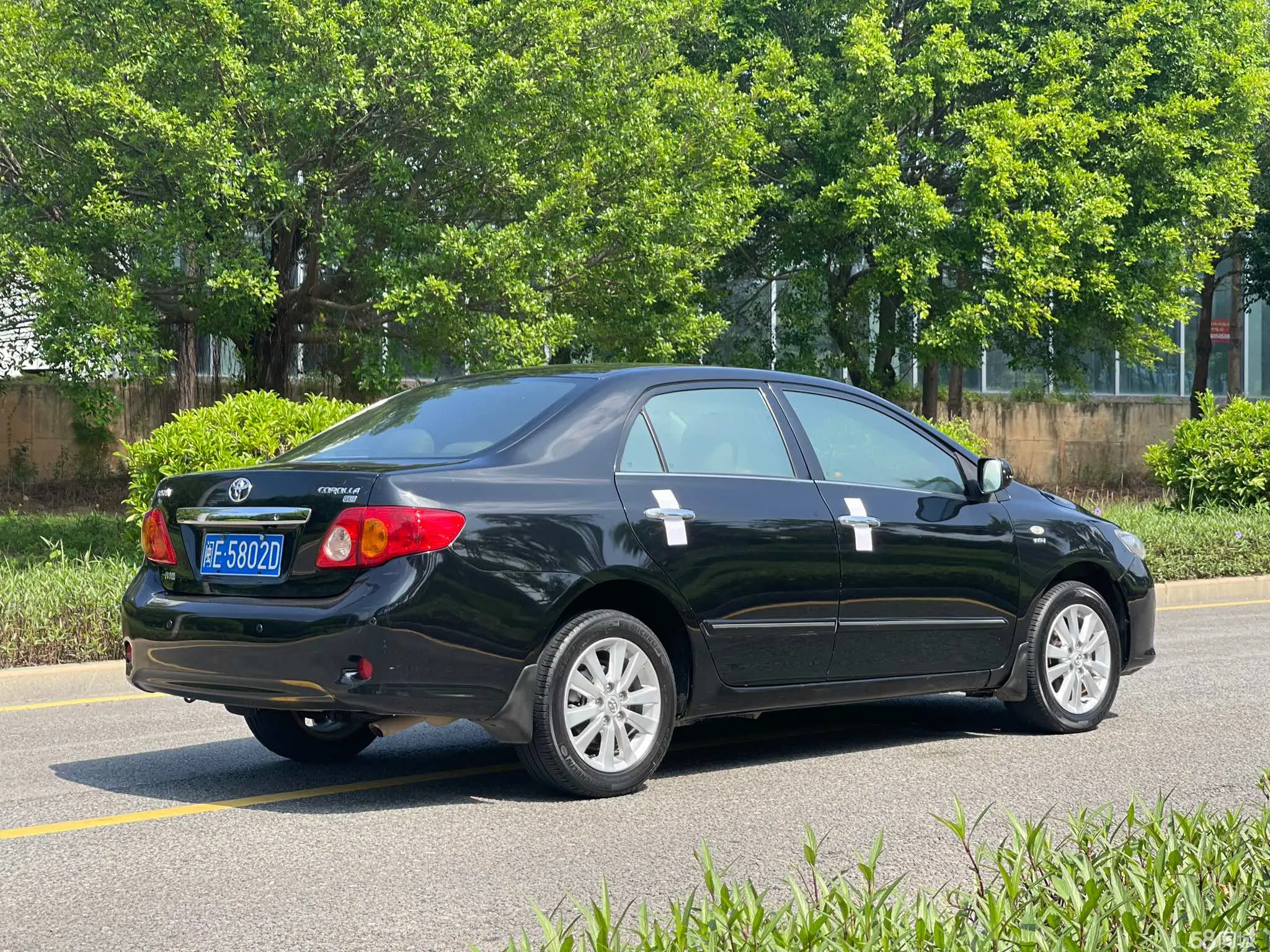 Toyota Corolla 2010 #2 Toyota Corolla 2010 car image #2