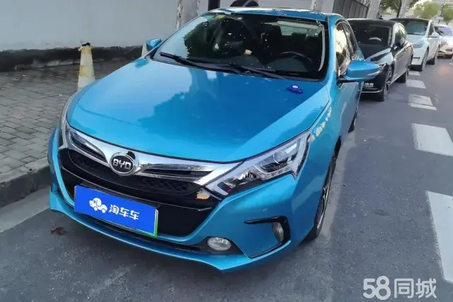 BYD Qin New Energy 2015 car image #2