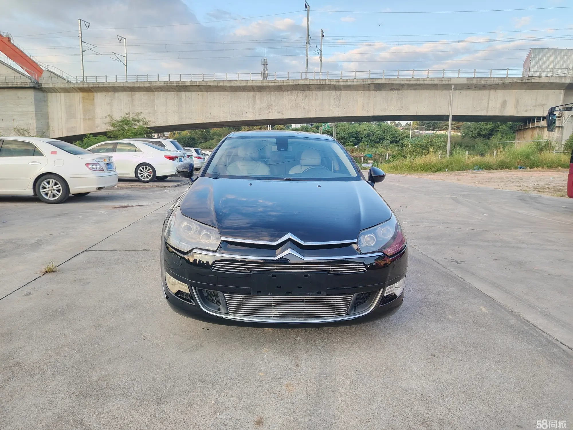 Citroen C5 2012 car image #2