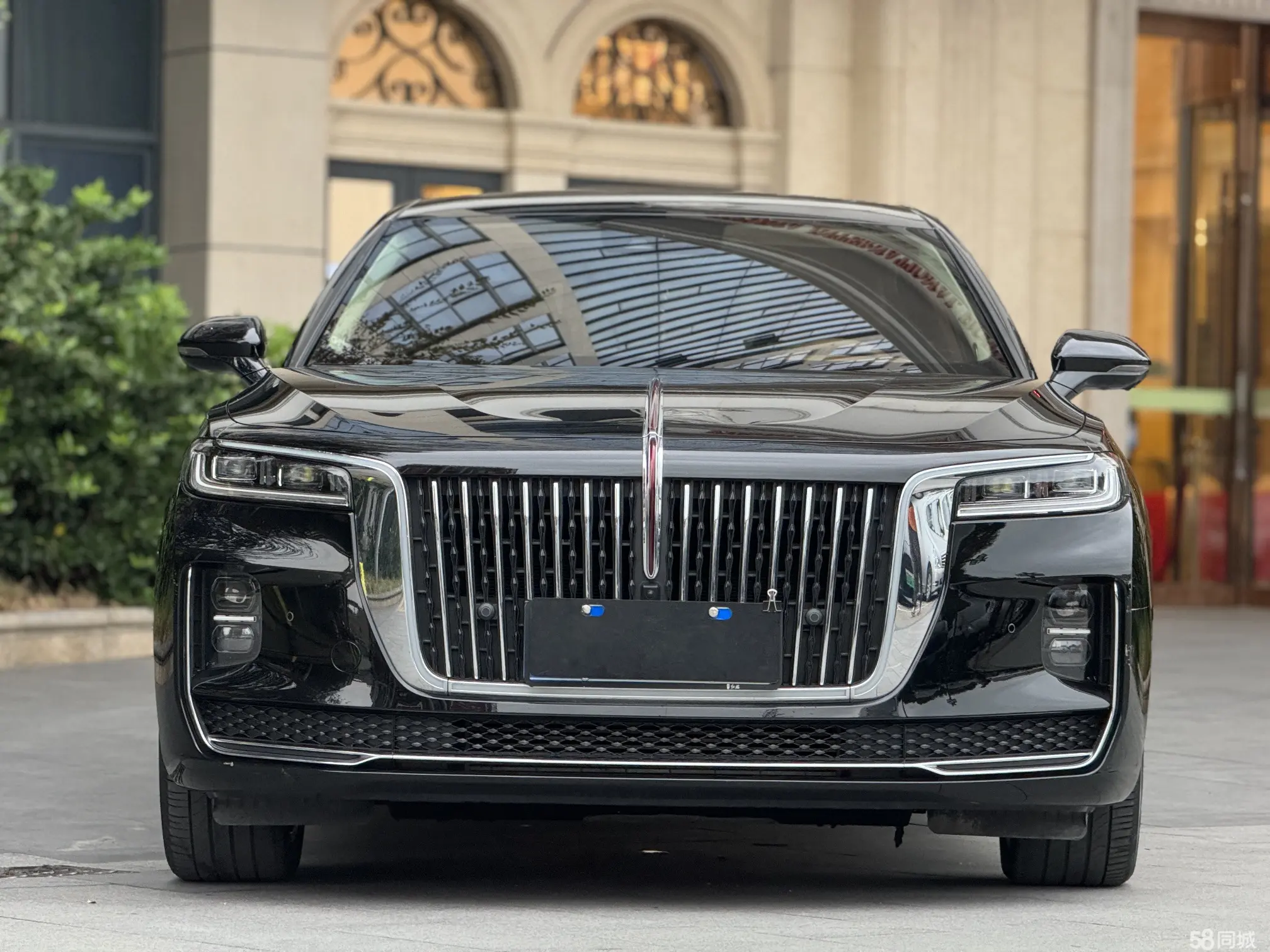 HongQi H9 2022 car image #2