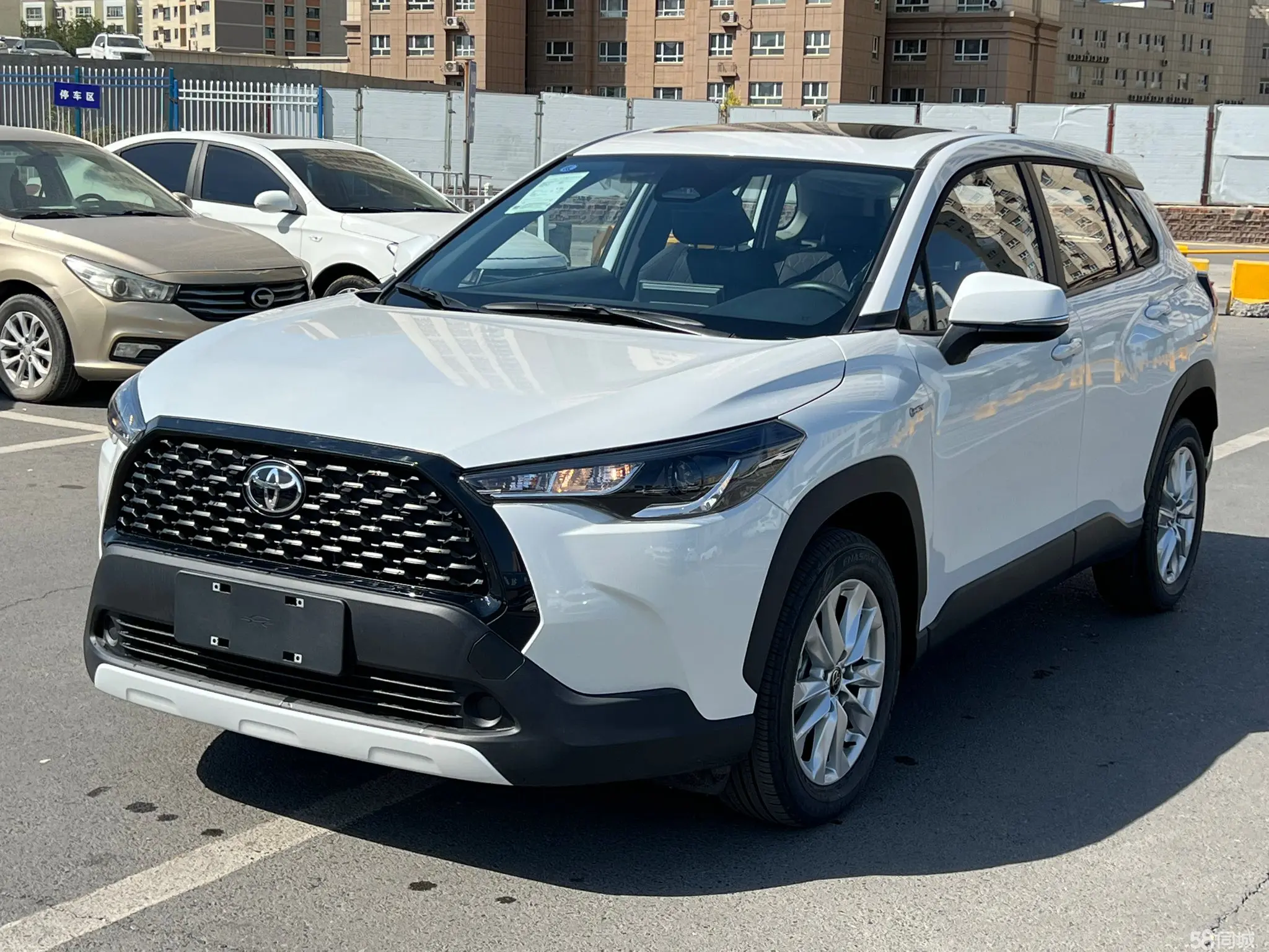 Toyota Highlander (Imported) 2025 #2 Toyota Highlander (Imported) 2025 immagine di auto #2