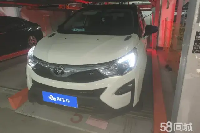BYD Yuan 2016 car image #2