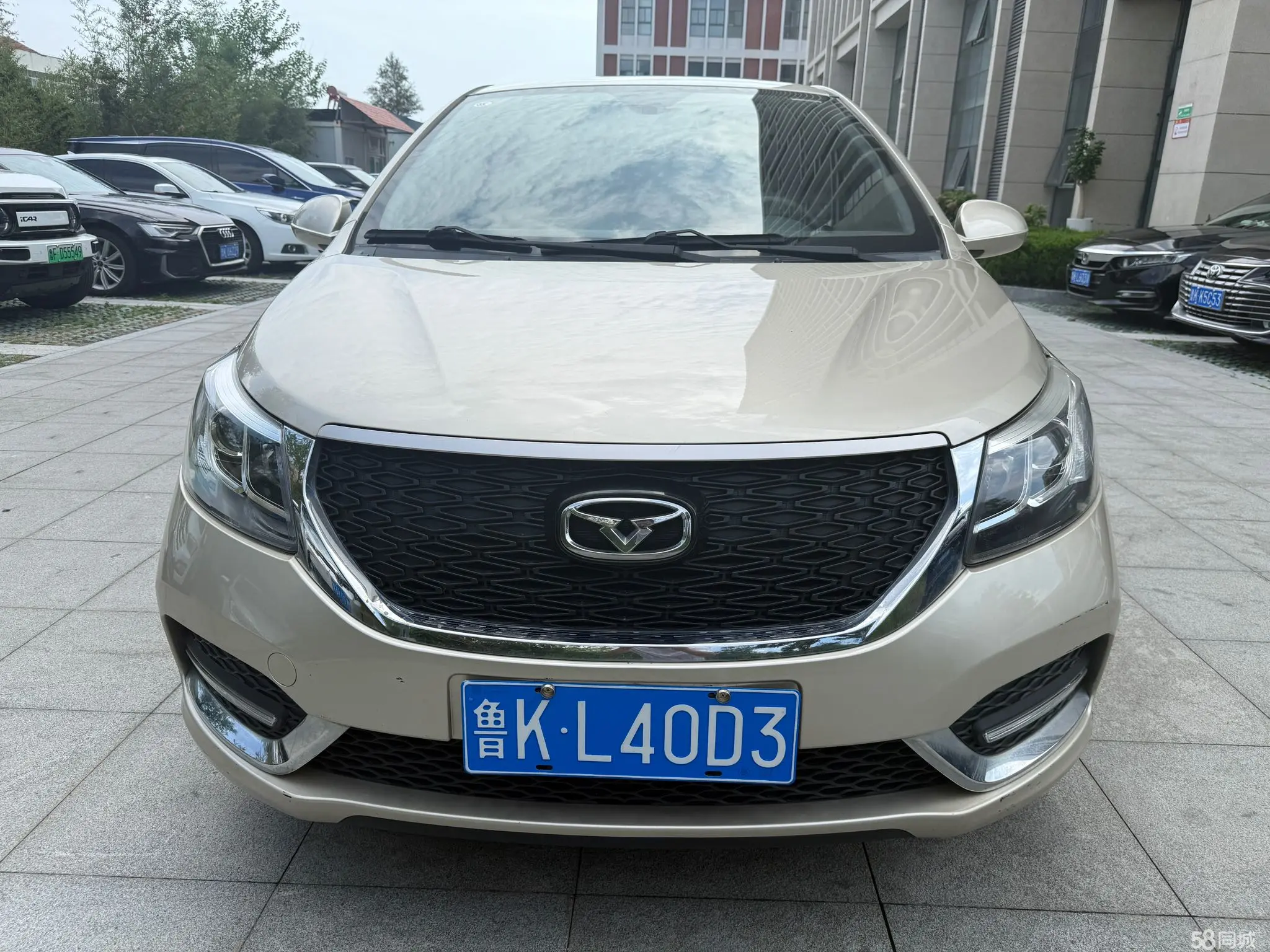 Kaiyi E3 2018 #2 Kaiyi E3 2018 car image #2