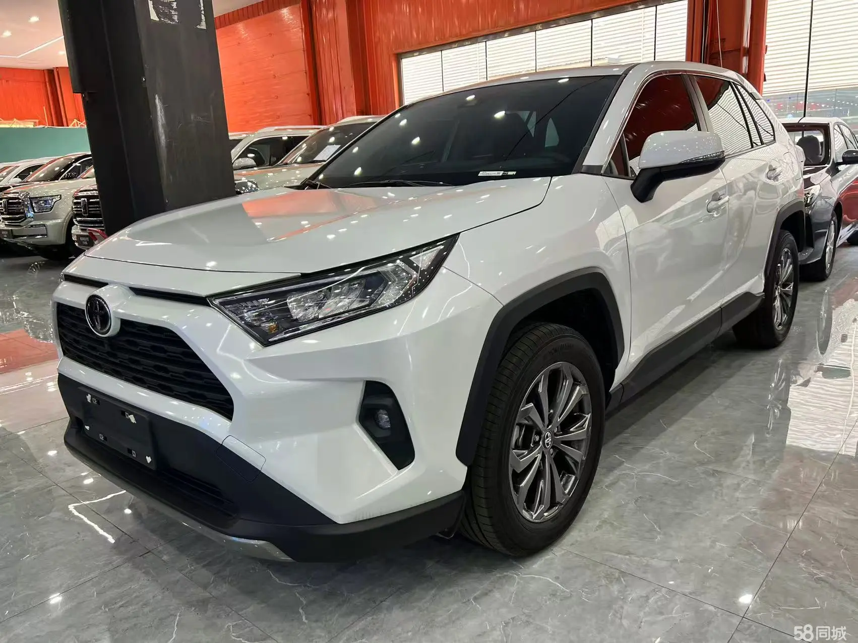 Toyota Highlander (Imported) 2024 car image #2