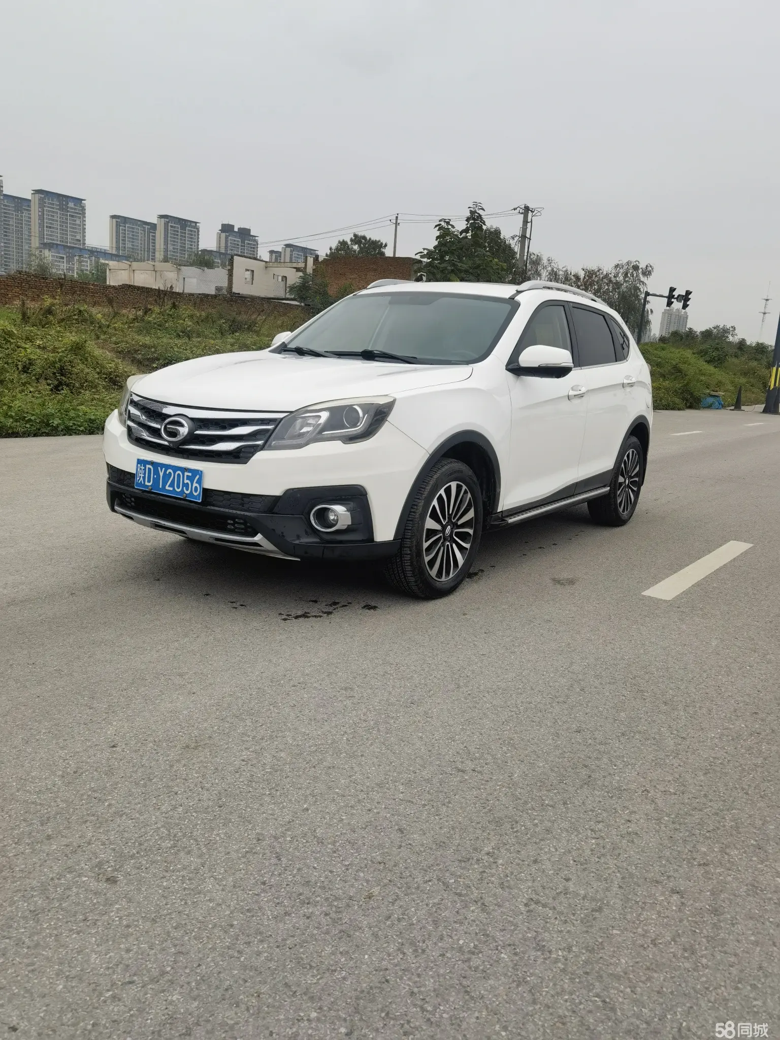 GAC Trumpchi GS5 Super 2015 car image #2