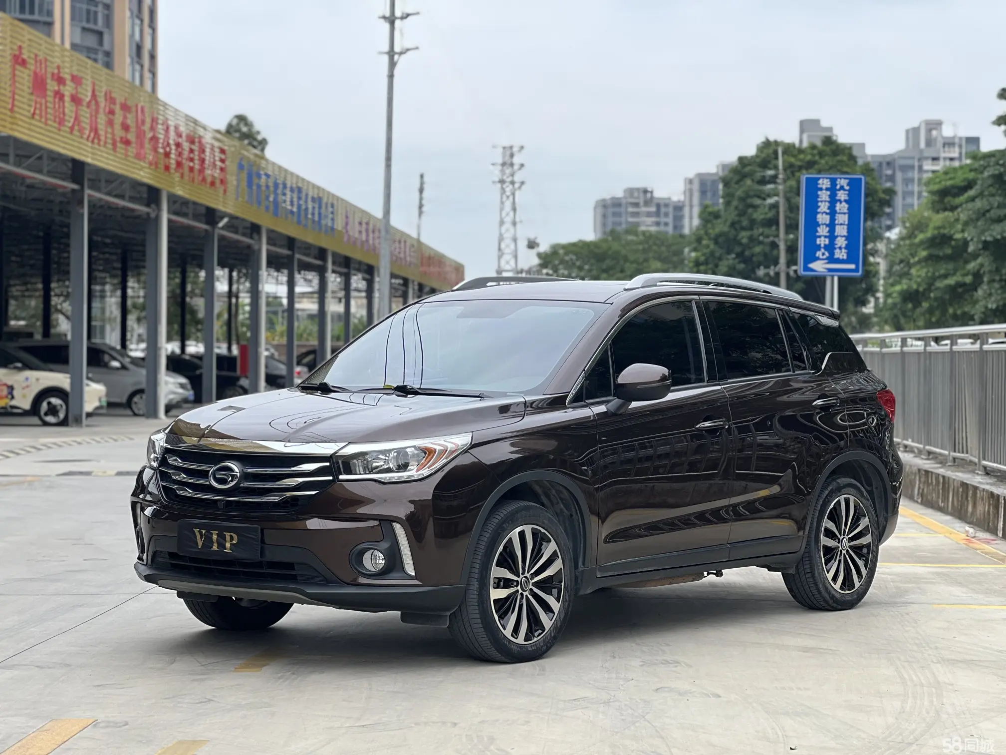 GAC Trumpchi GS4 New Energy 2018 car image #2