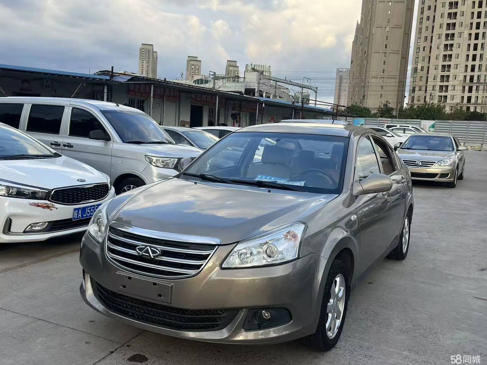 Chery E5 2013 immagine di auto #2