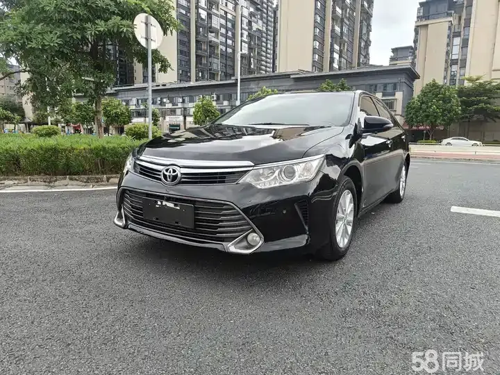 Toyota Camry 2015 car image #2
