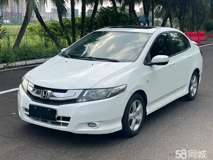 Honda City Classic 2011 #2 Honda City Classic 2011 car image #2