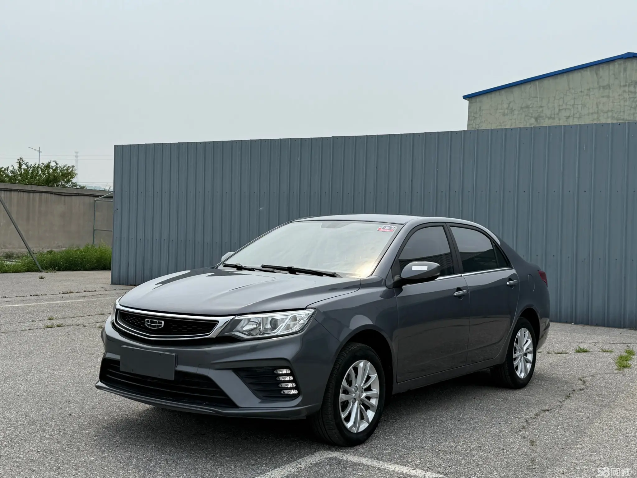 GEELY Vision 2021 car image #2