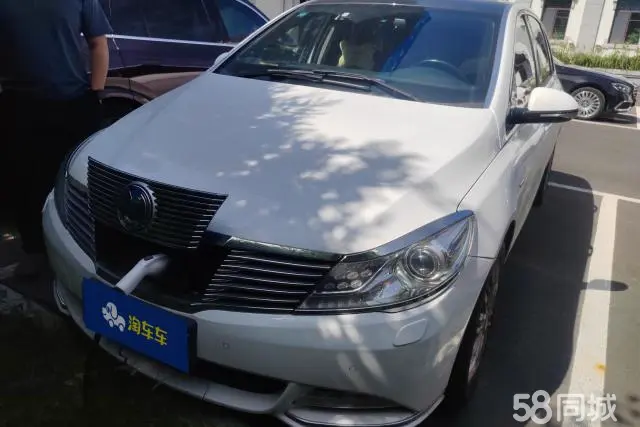 Denza DENZA 2017 #2 Denza DENZA 2017 imagem de carro #2