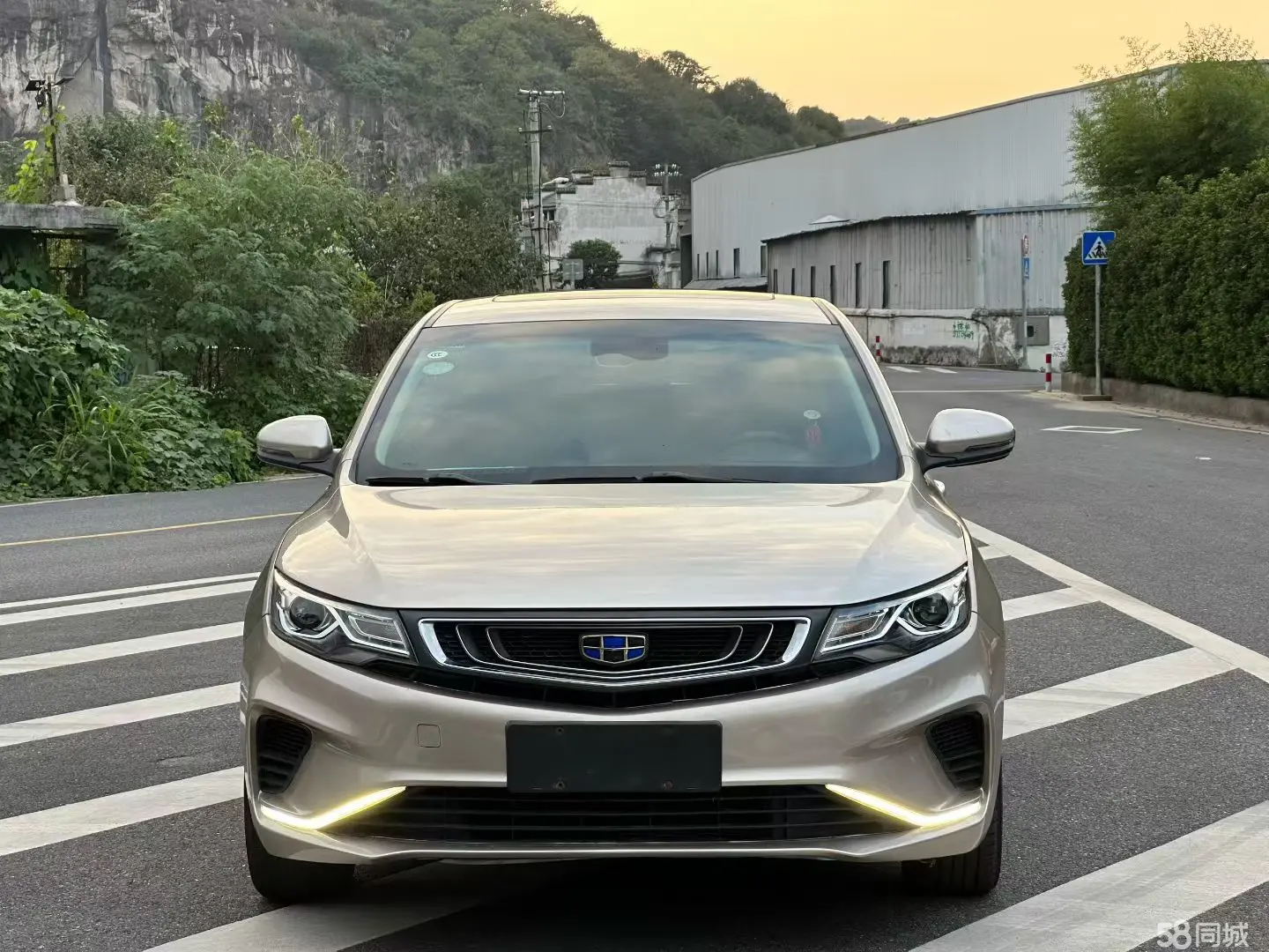 GEELY Emgrand GL 2018 car image #2