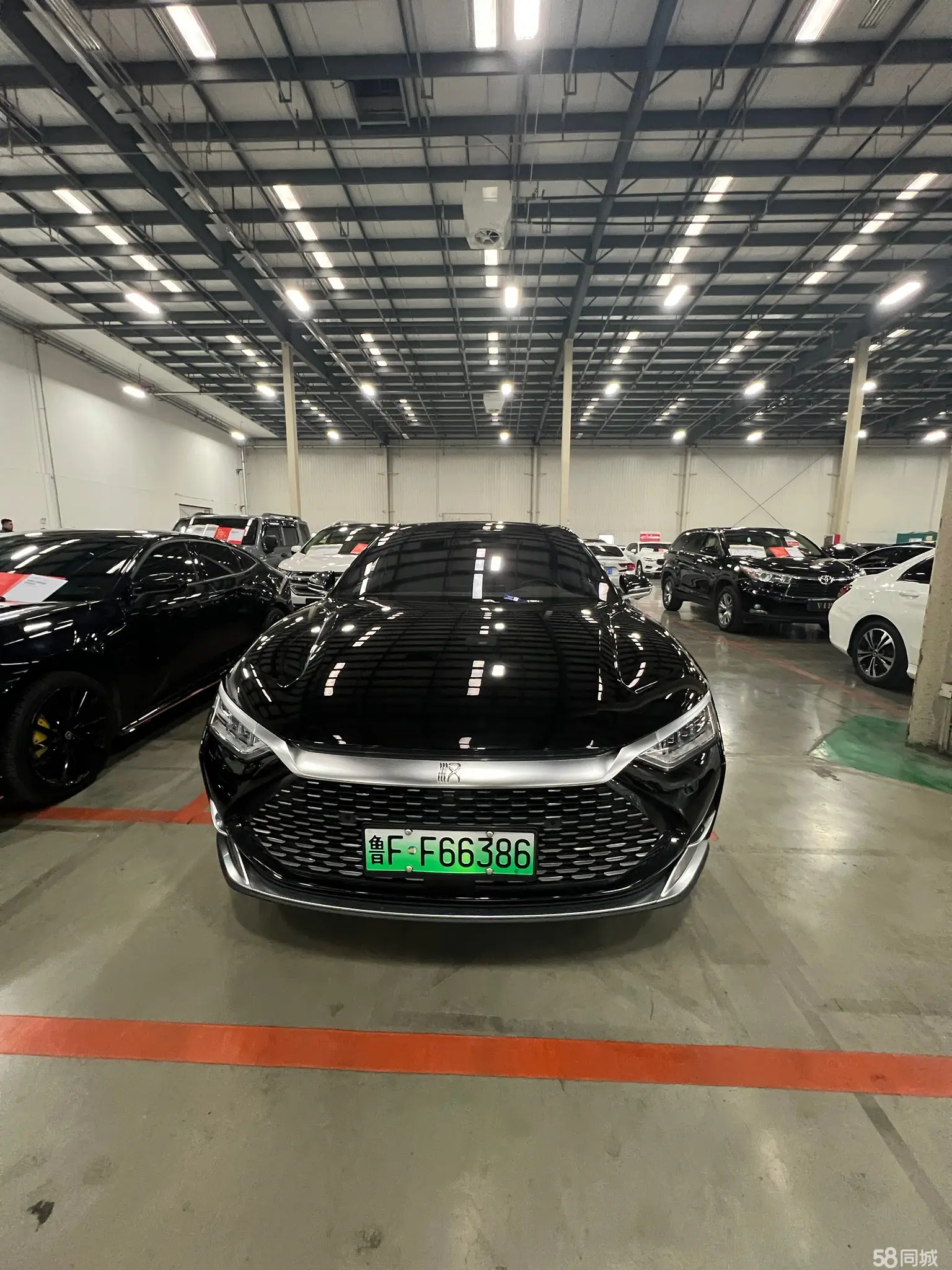 BYD Han 2021 صورة سيارة #2