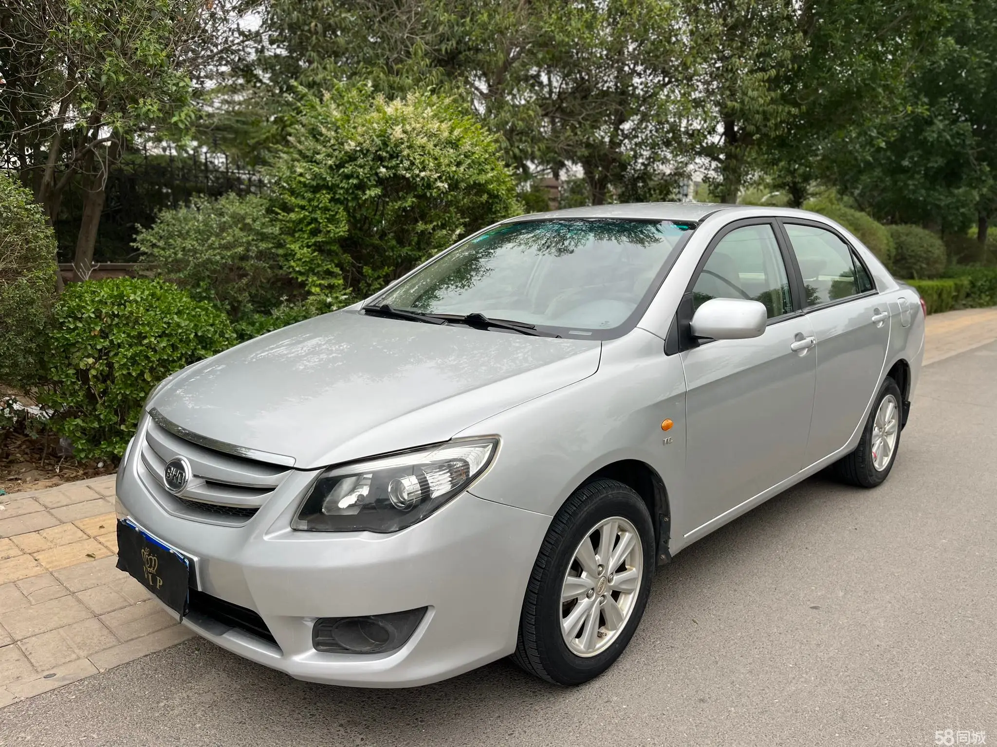 BYD L3 2013 изображение автомобиля #2