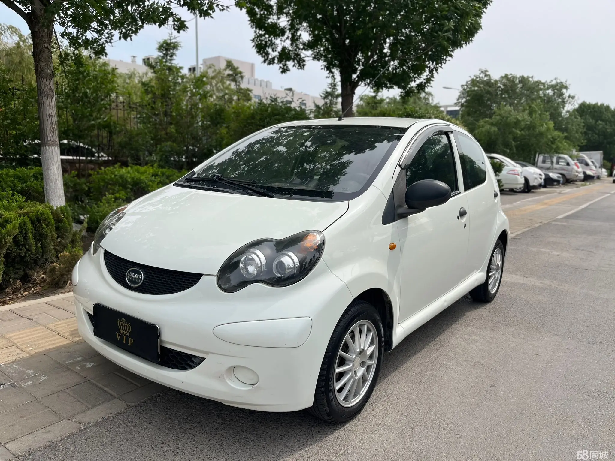 BYD F0 2014 #2 BYD F0 2014 car image #2