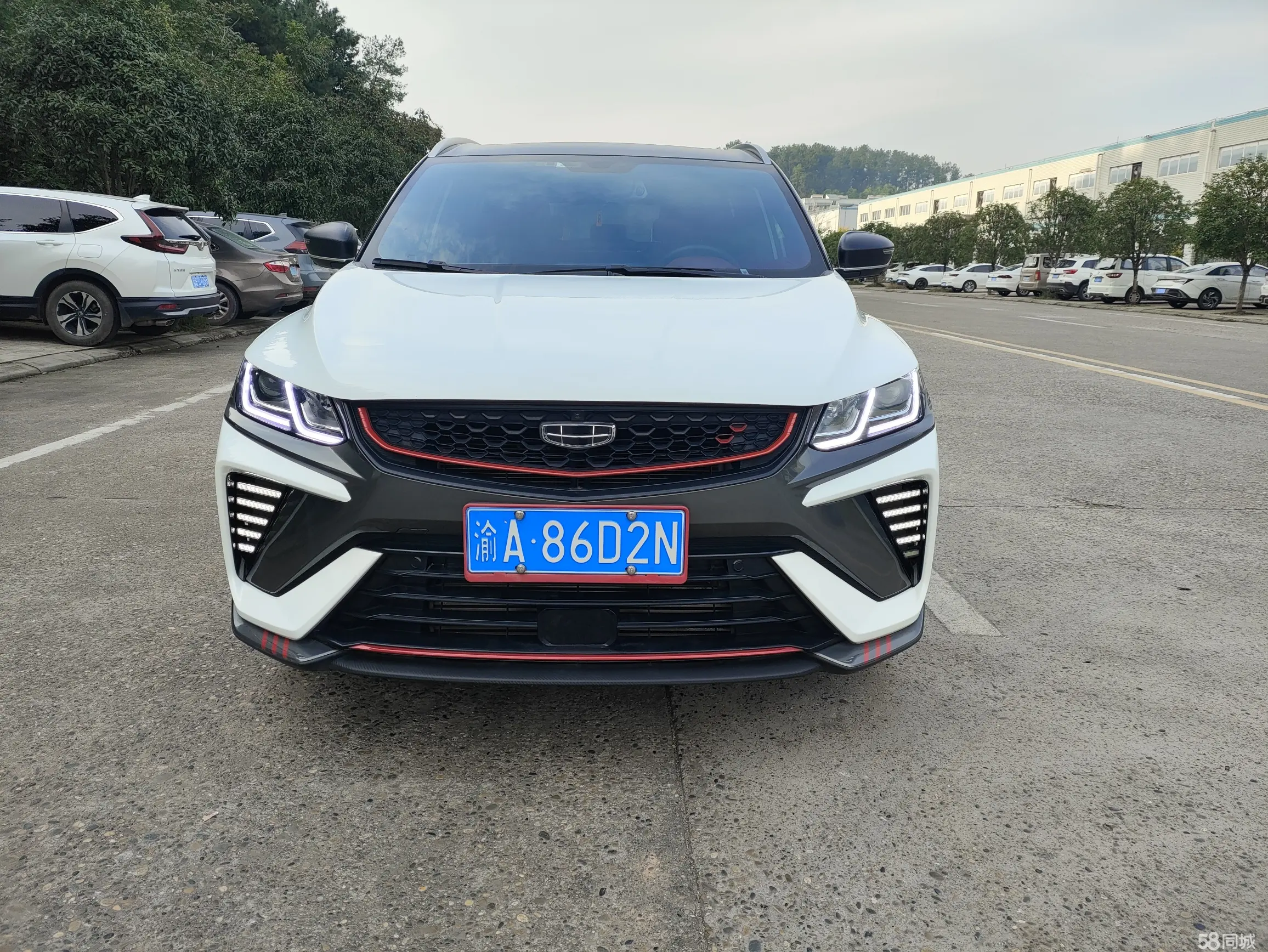 GEELY Coolray 2022 car image #2