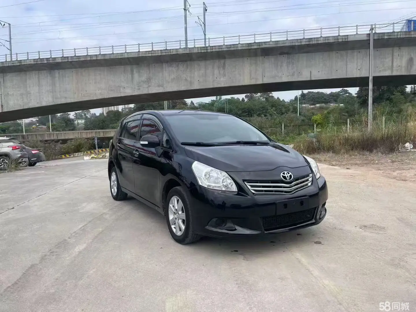 Toyota Verso 2012 car image #2