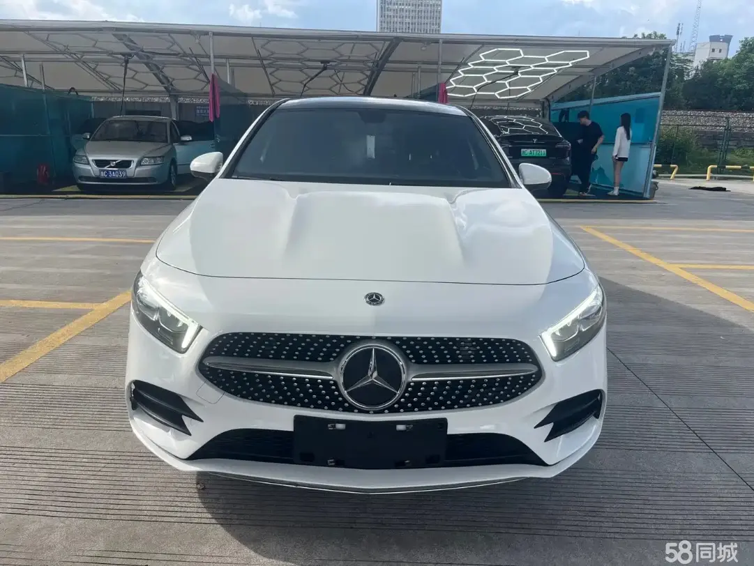 Mercedes-Benz A Class 2019 car image #2