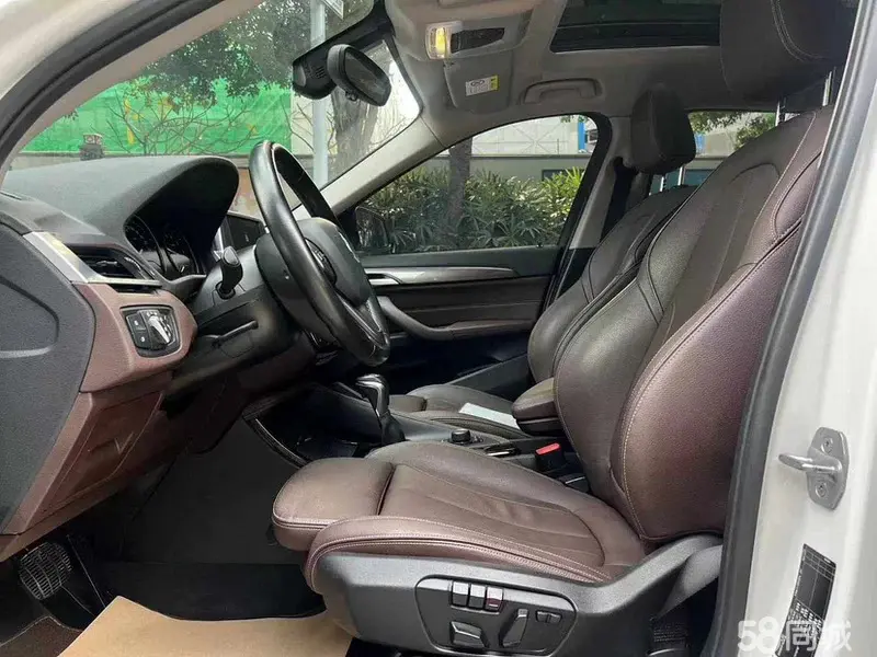 BMW X1 2018 immagine di auto #2