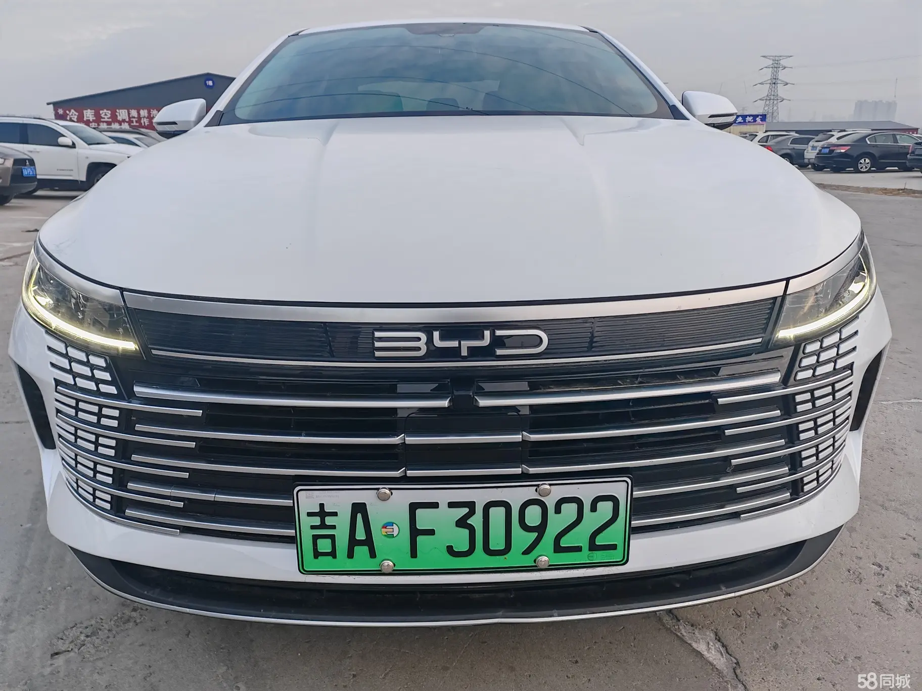 BYD Seal 05 DM-i 2024 car image #2