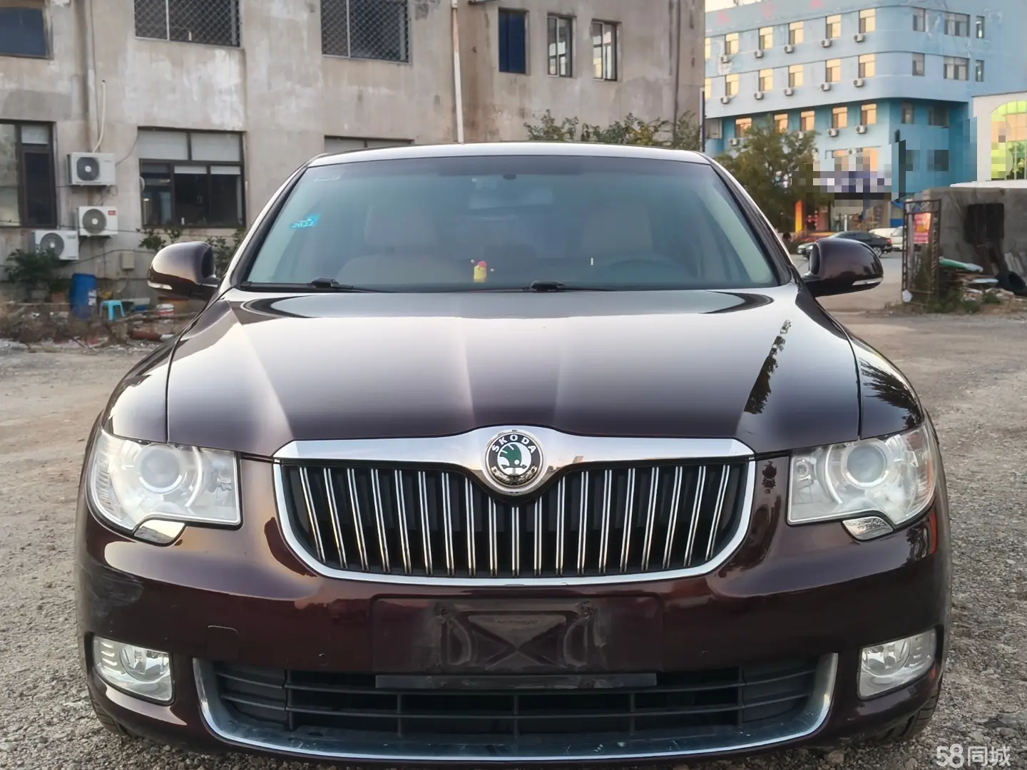 Skoda Superb 2012 imagen de coche #2