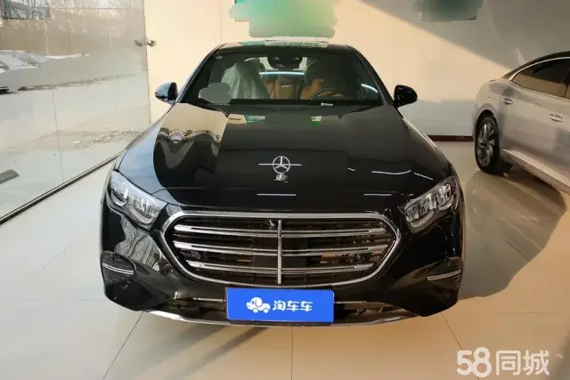 Mercedes-Benz E Class 2025 car image #2