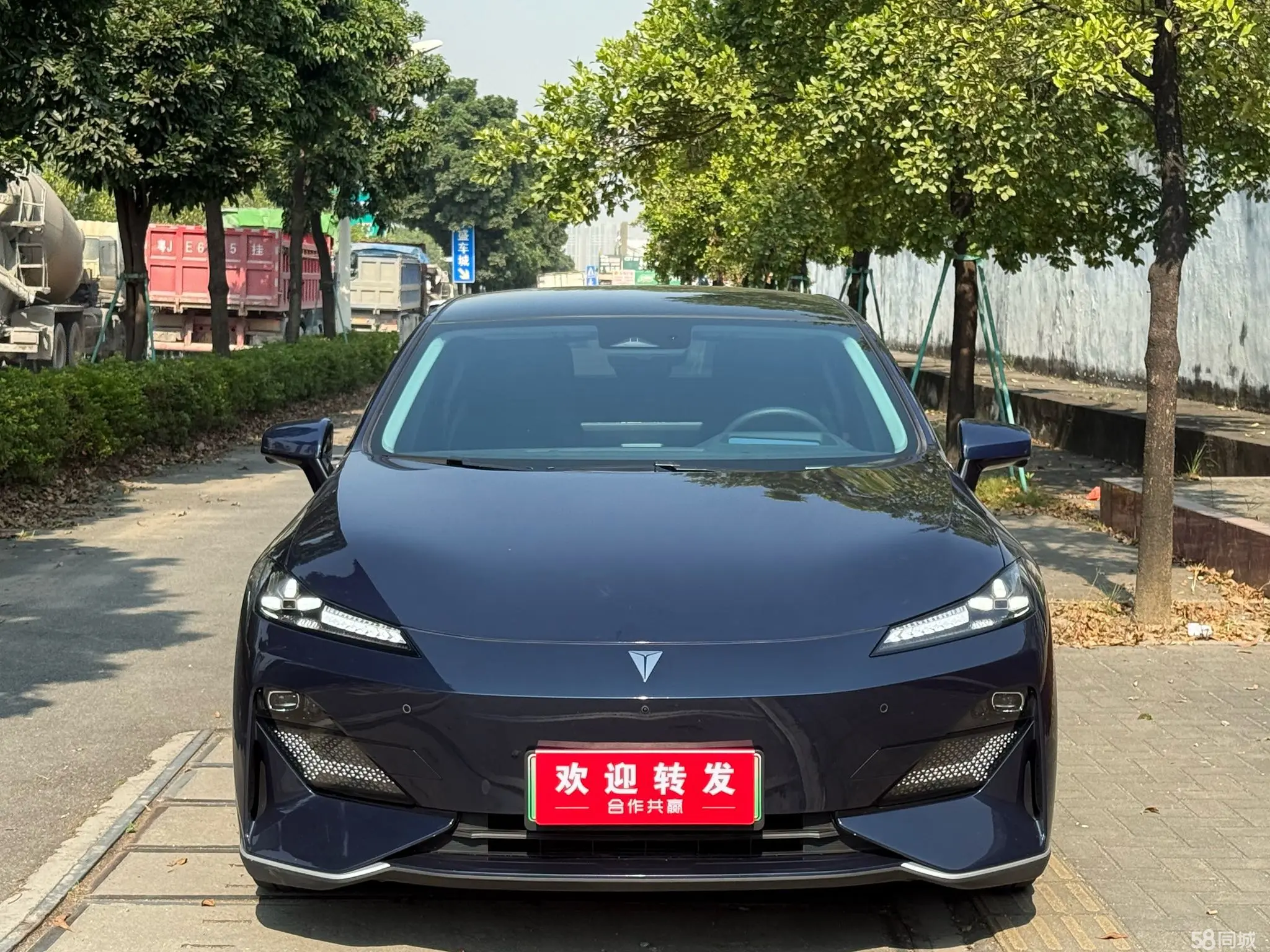 Deepal SL03 2022 #2 Deepal SL03 2022 car image #2