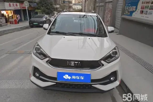 哪吒汽车 哪吒N01 2018 汽车图片 #2