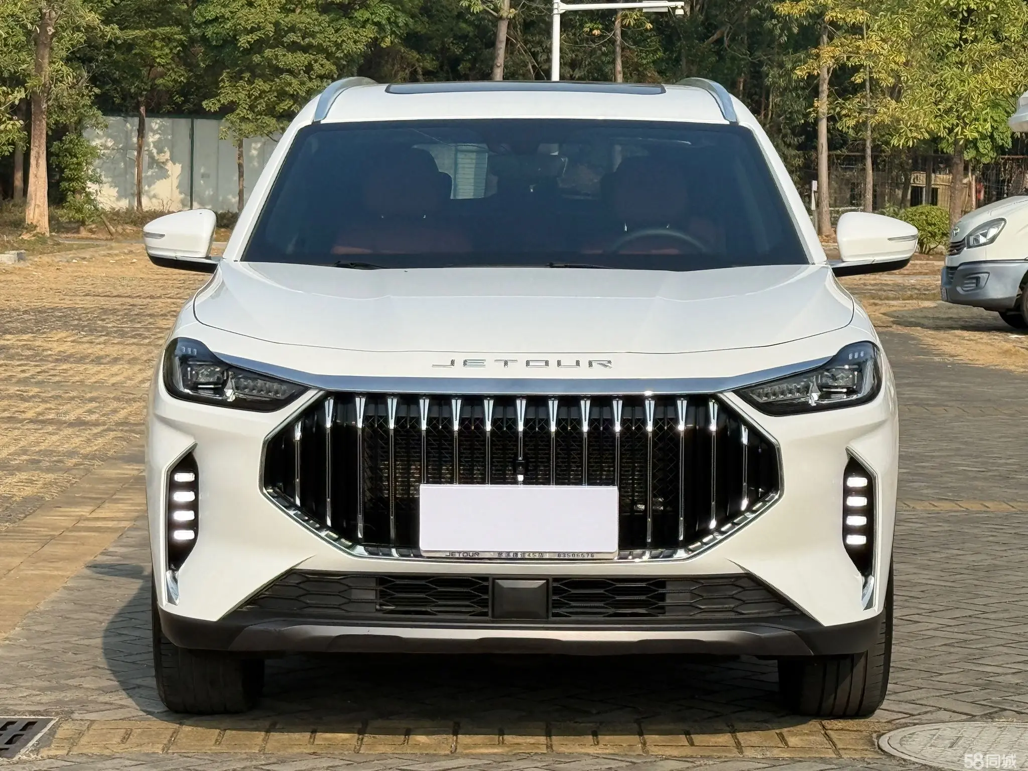 Jetour X70 PLUS 2023 صورة سيارة #2