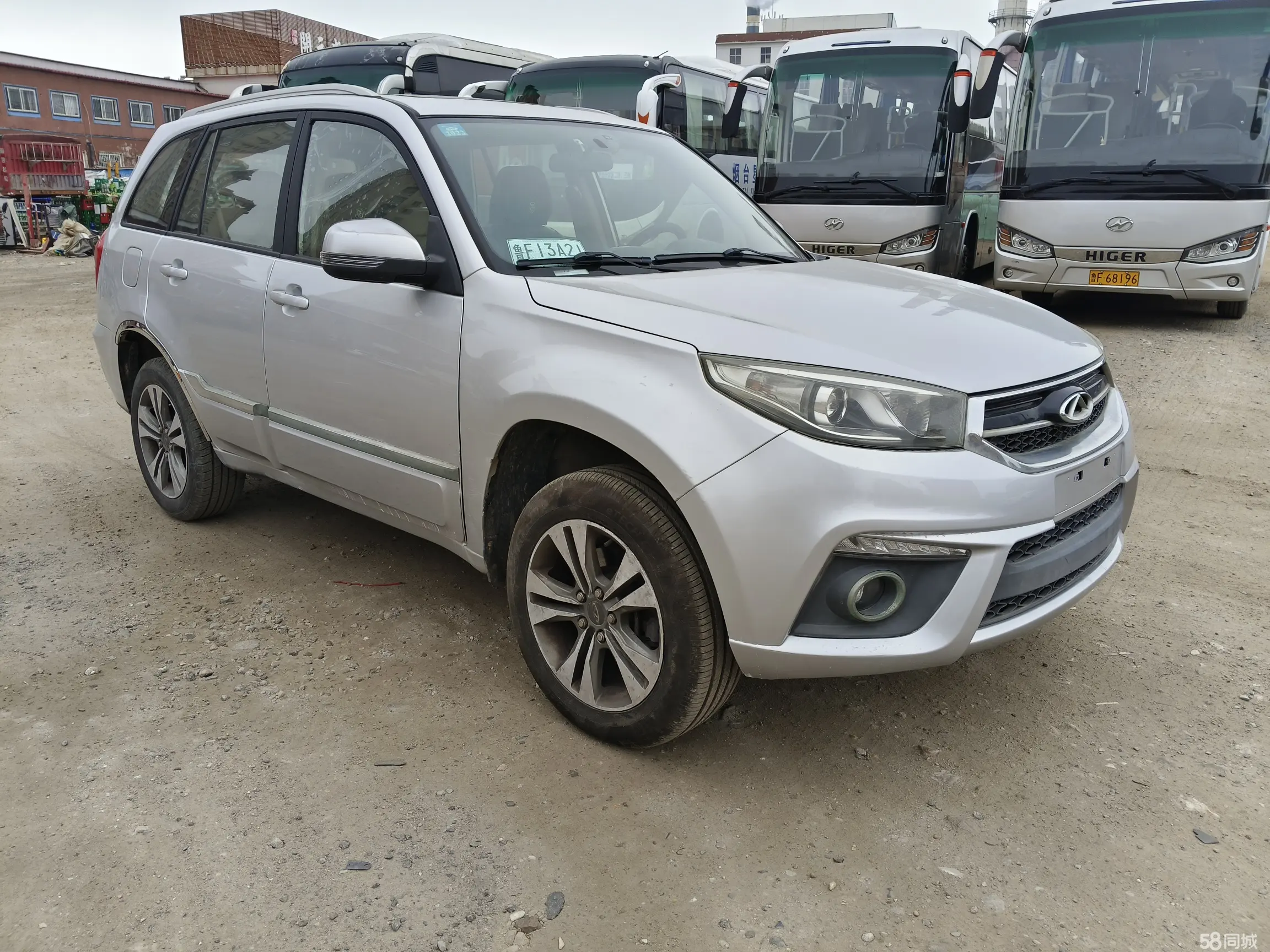 Chery Tiggo 3 2014 car image #2