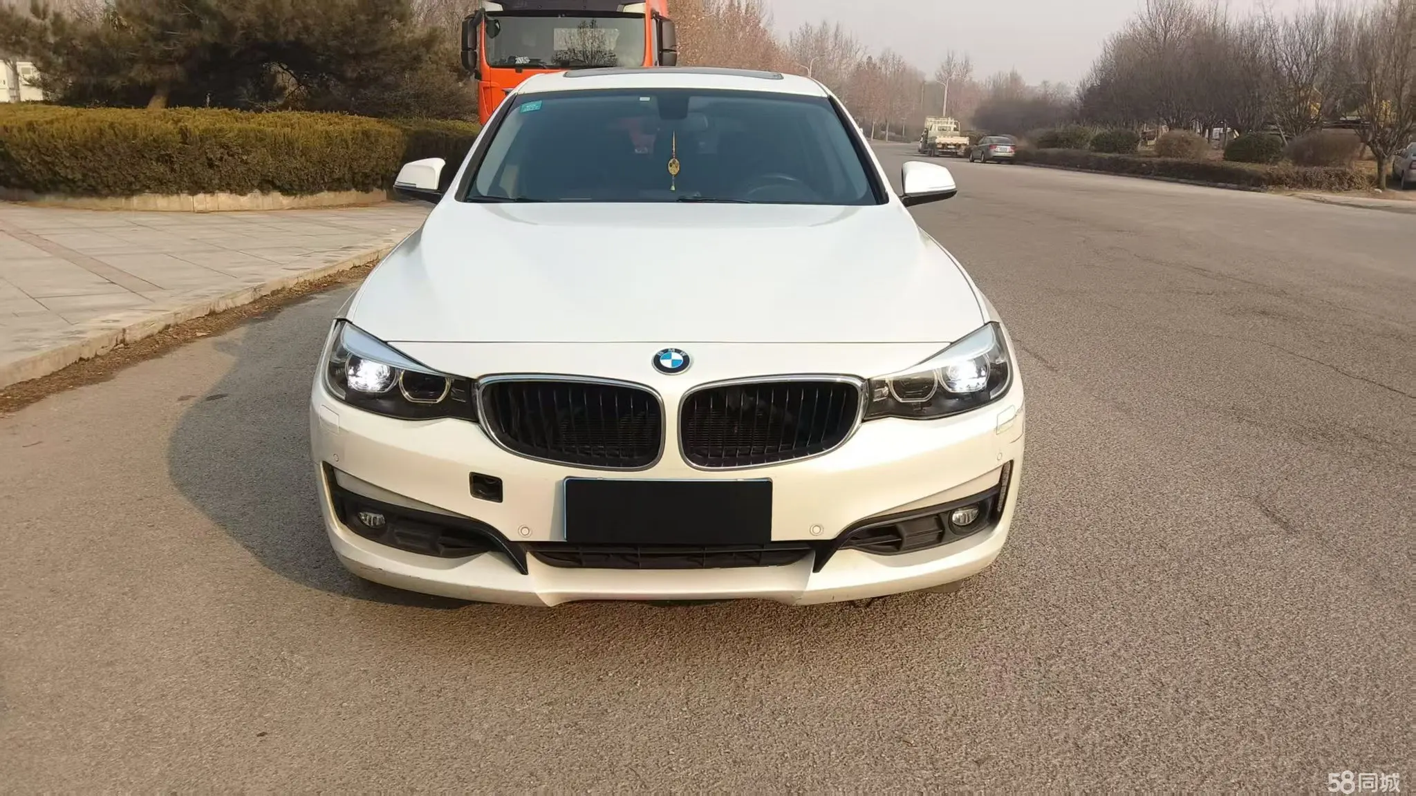 BMW 3 Series GT 2017 image de voiture #2