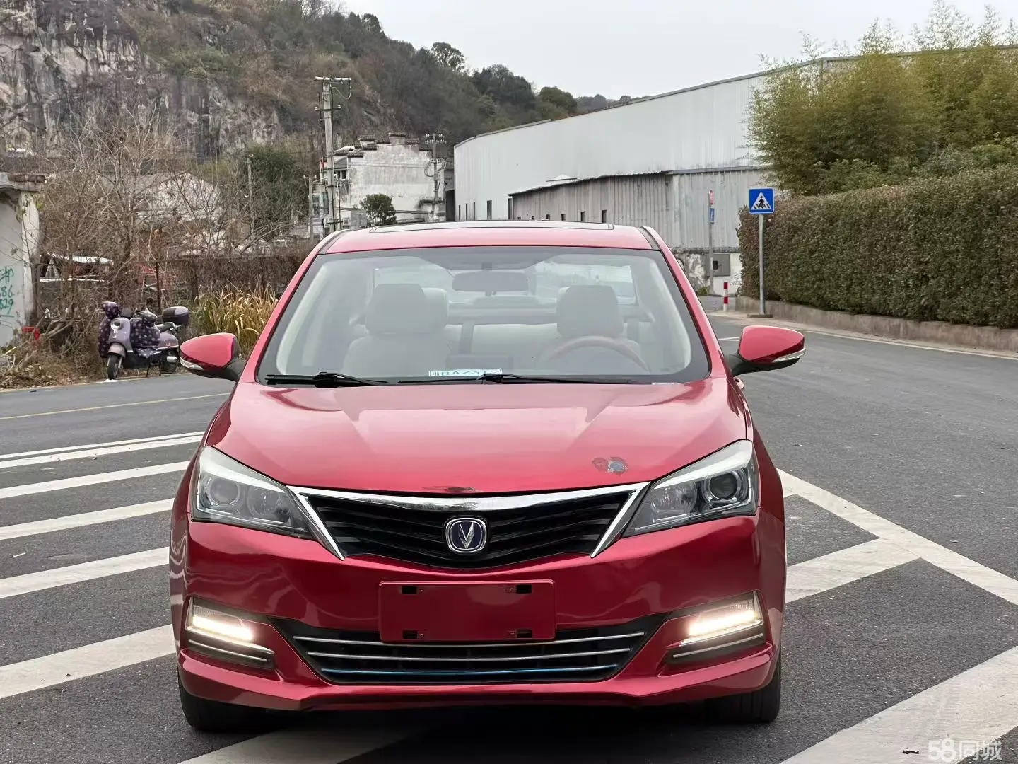 Changan Alsvin V7 2017 car image #2
