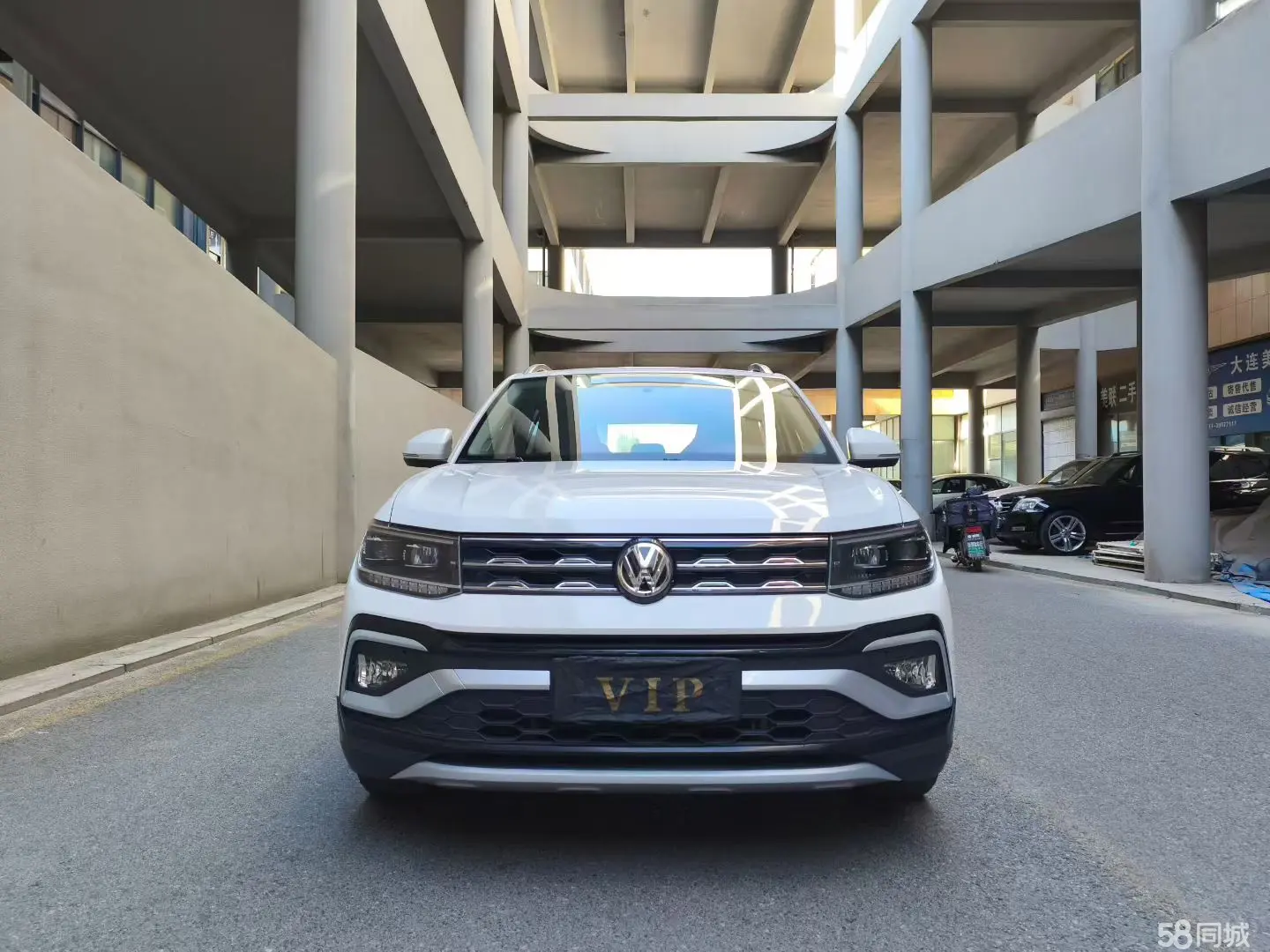 Volkswagen T-Cross 2019 immagine di auto #2
