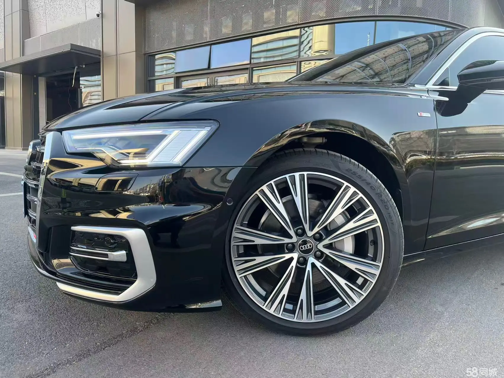 Audi A6L 2025 car image #2