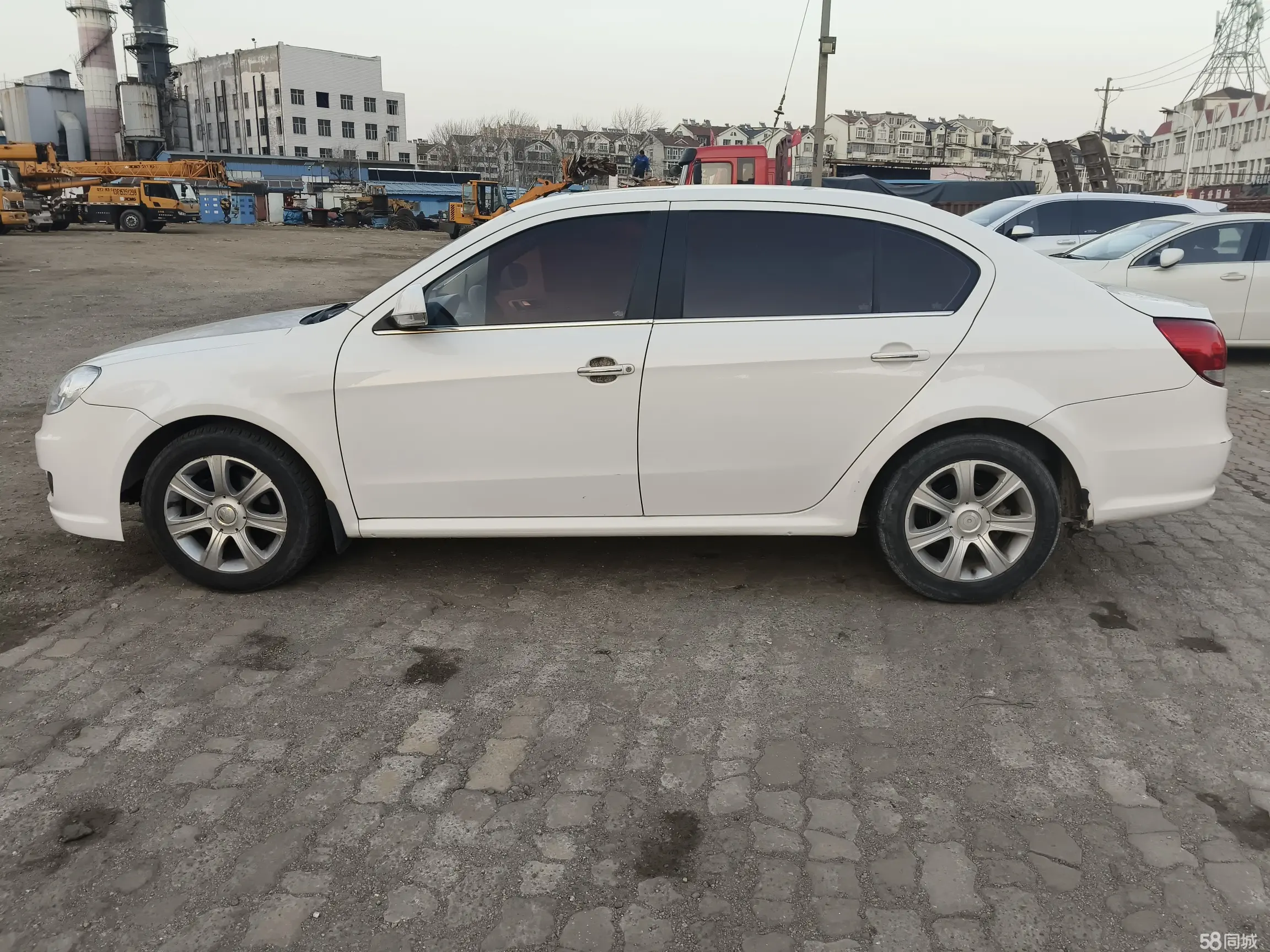Volkswagen Lavida 2010 car image #2