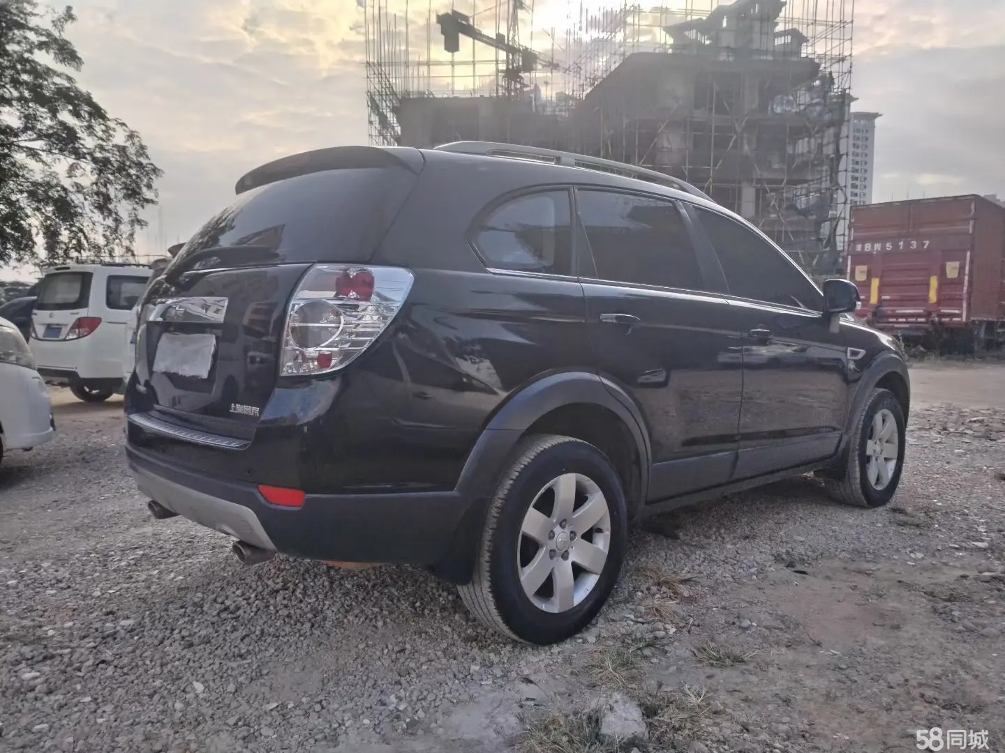 Chevrolet Captiva 2015 car image #2